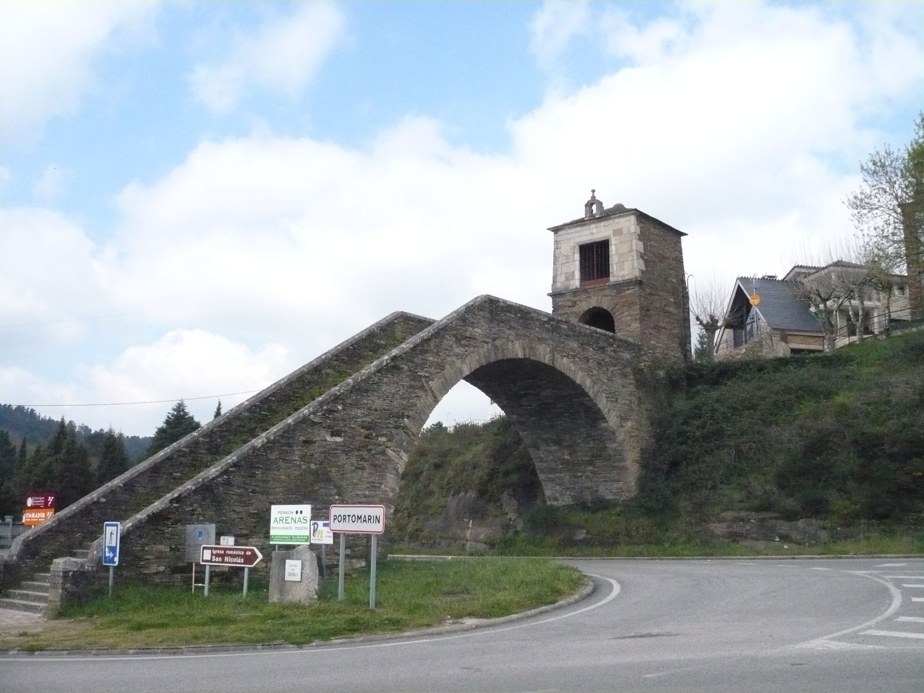 Escalinata y Capilla de las Nieves, por Ángela Moreno Moreiras