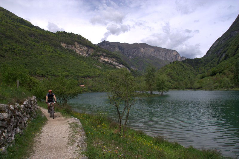 Circuito del lago de Tenno, por Leo&Vero