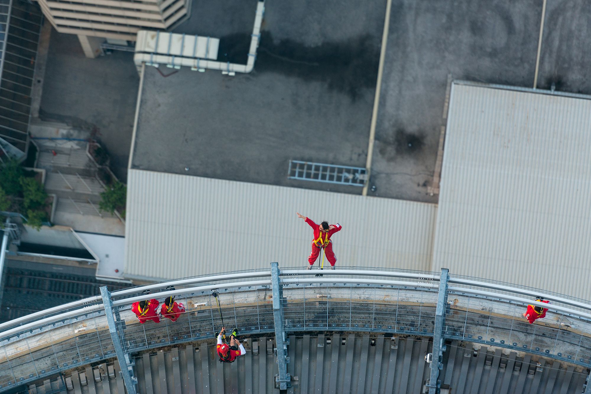 Edge Walk en la Torre CN, por Andres Garcia