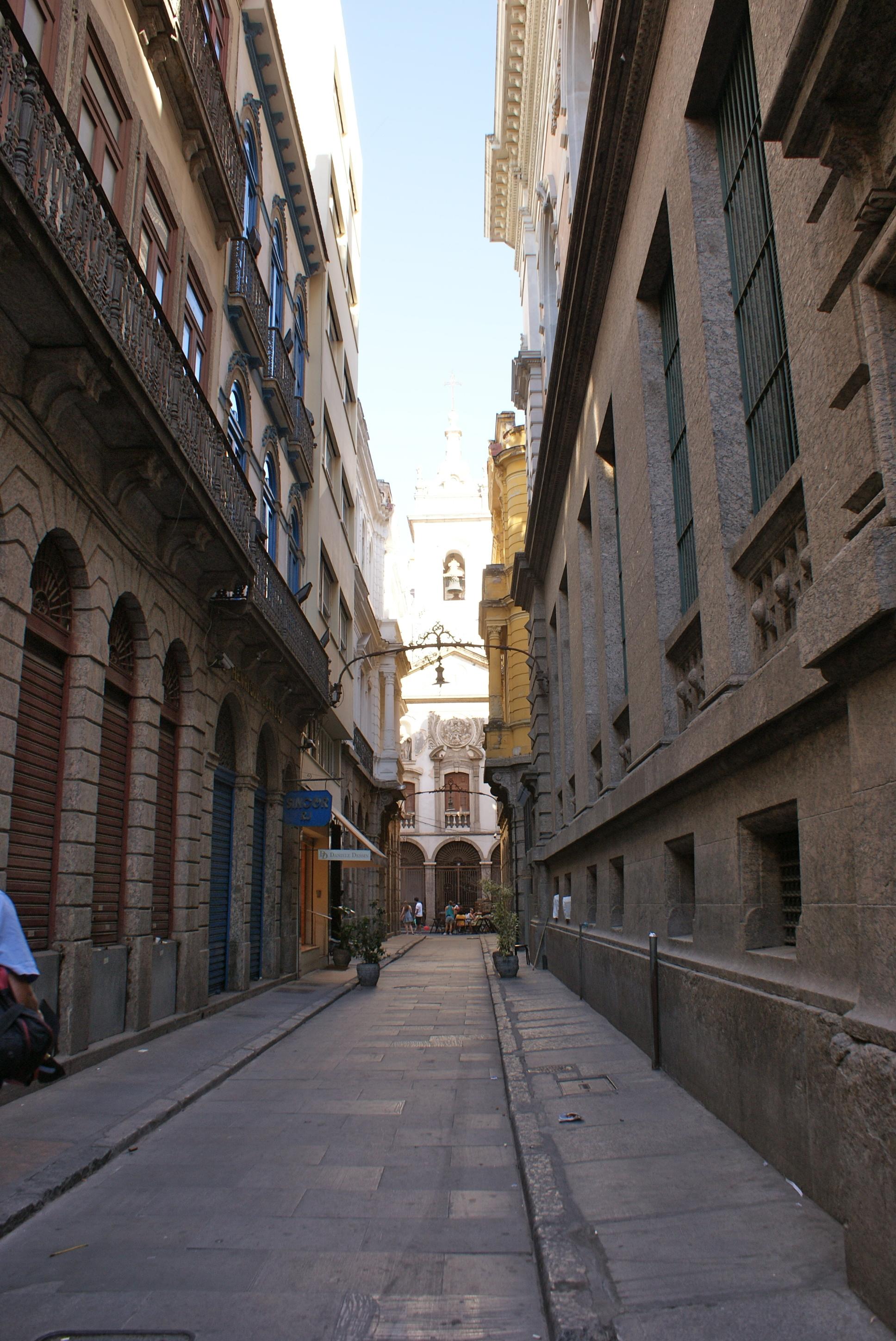 Calle do Ouvidor, por Raphinadas - Raphaella Perlingeiro