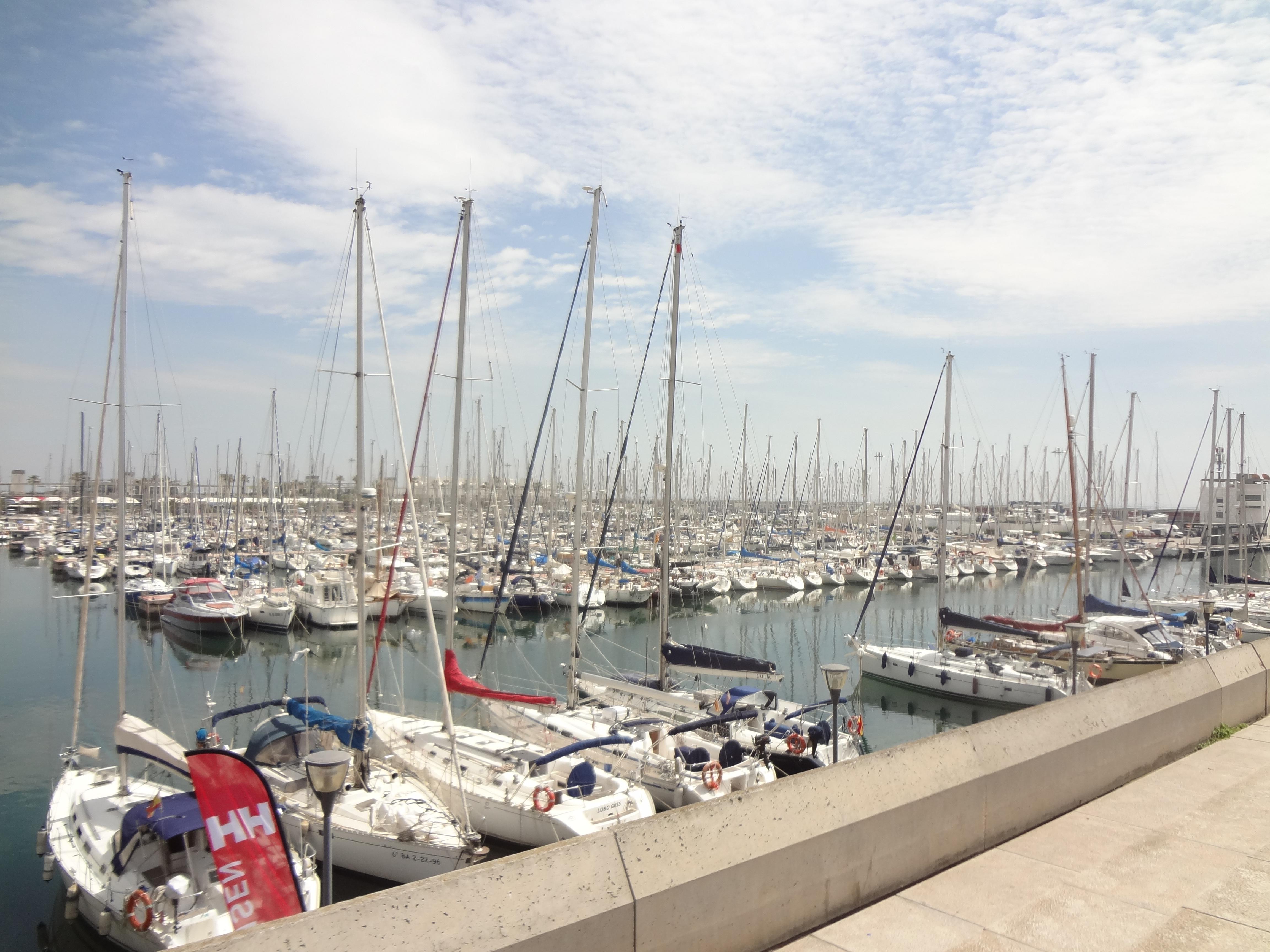 Barrio Barceloneta, por Coline
