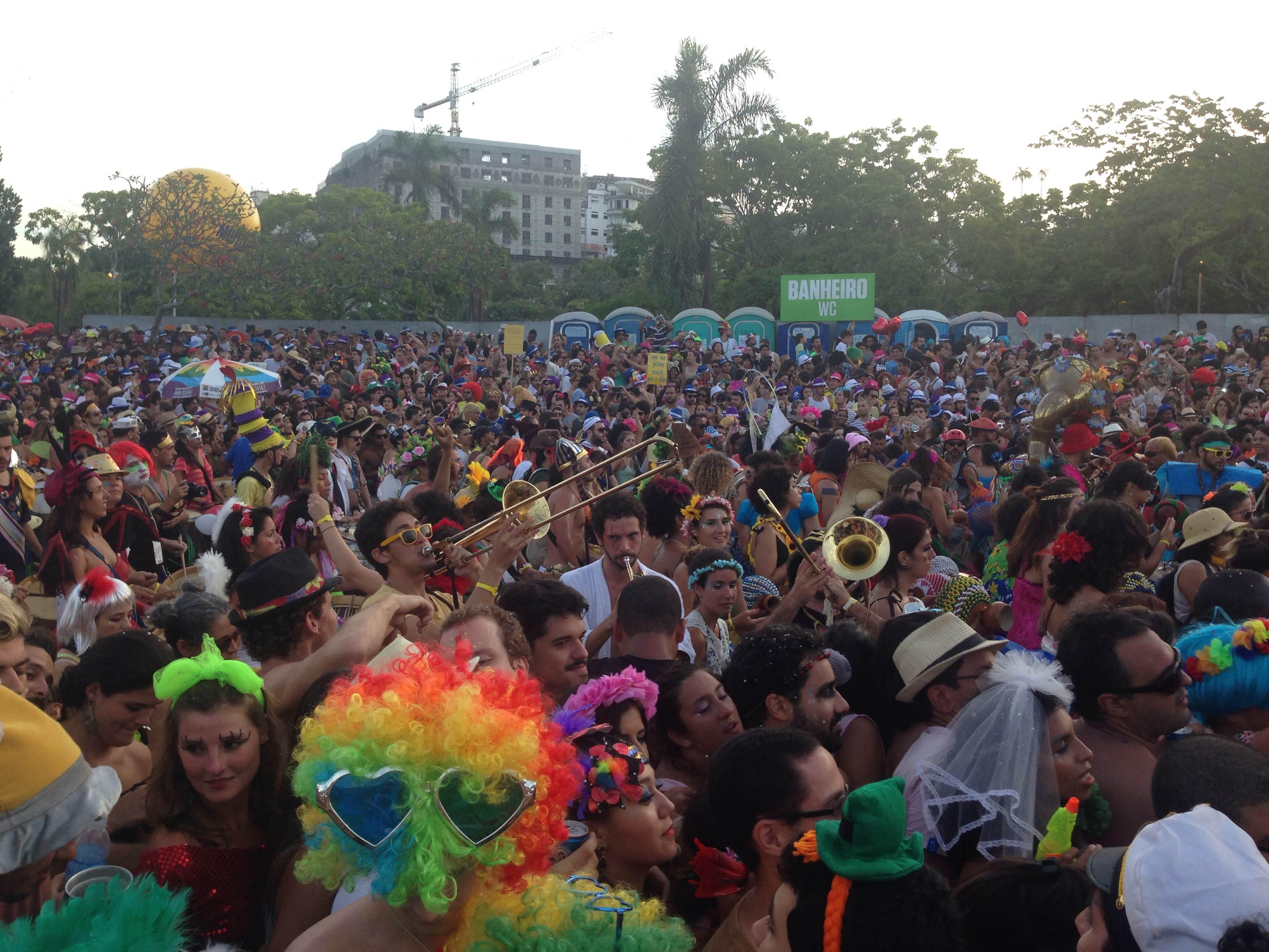 Carnaval de Rua, Bloco Orquestra Voadora, por Rebecca Cirino
