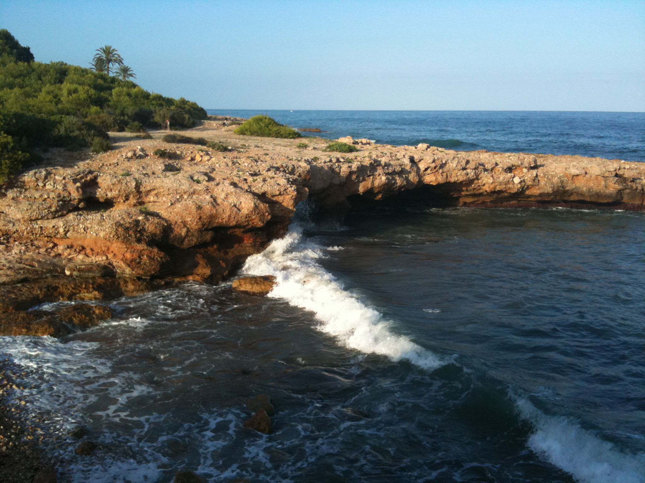 Cala Mundina, por Bryllo