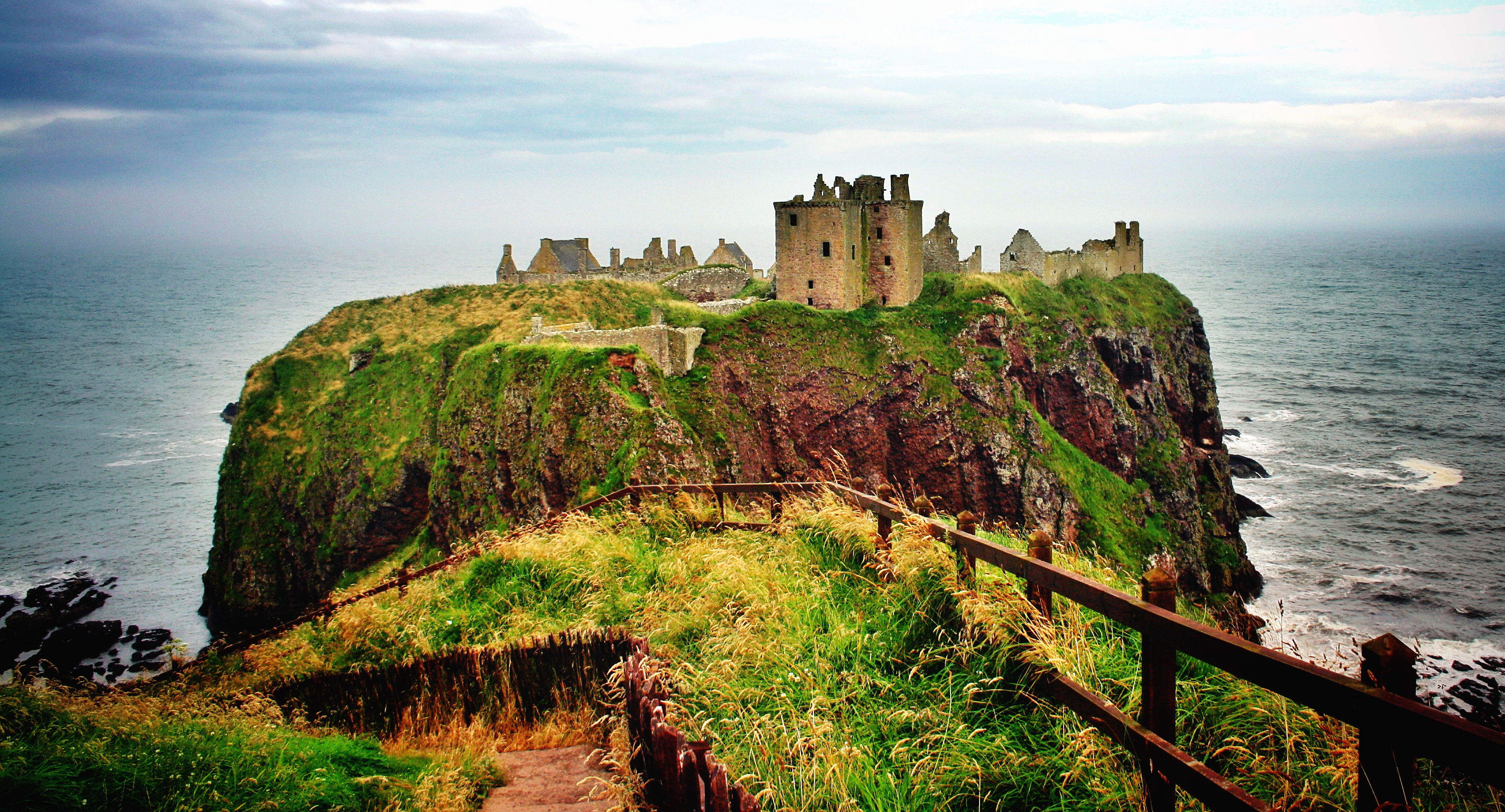 Castillo Dunottar, por Jessica Martinez Infante