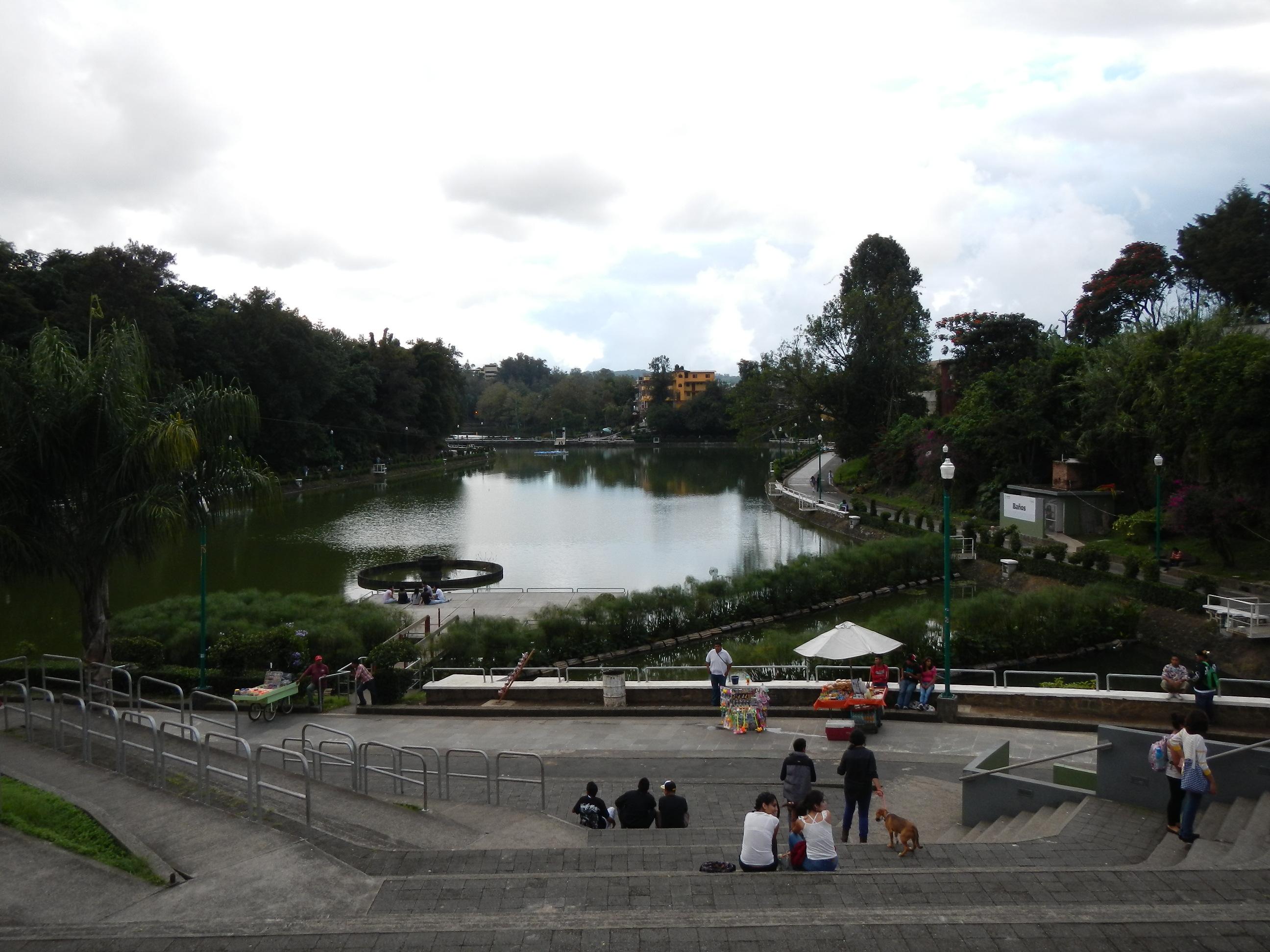 Paseo de Los Lagos, por Rafael Blando