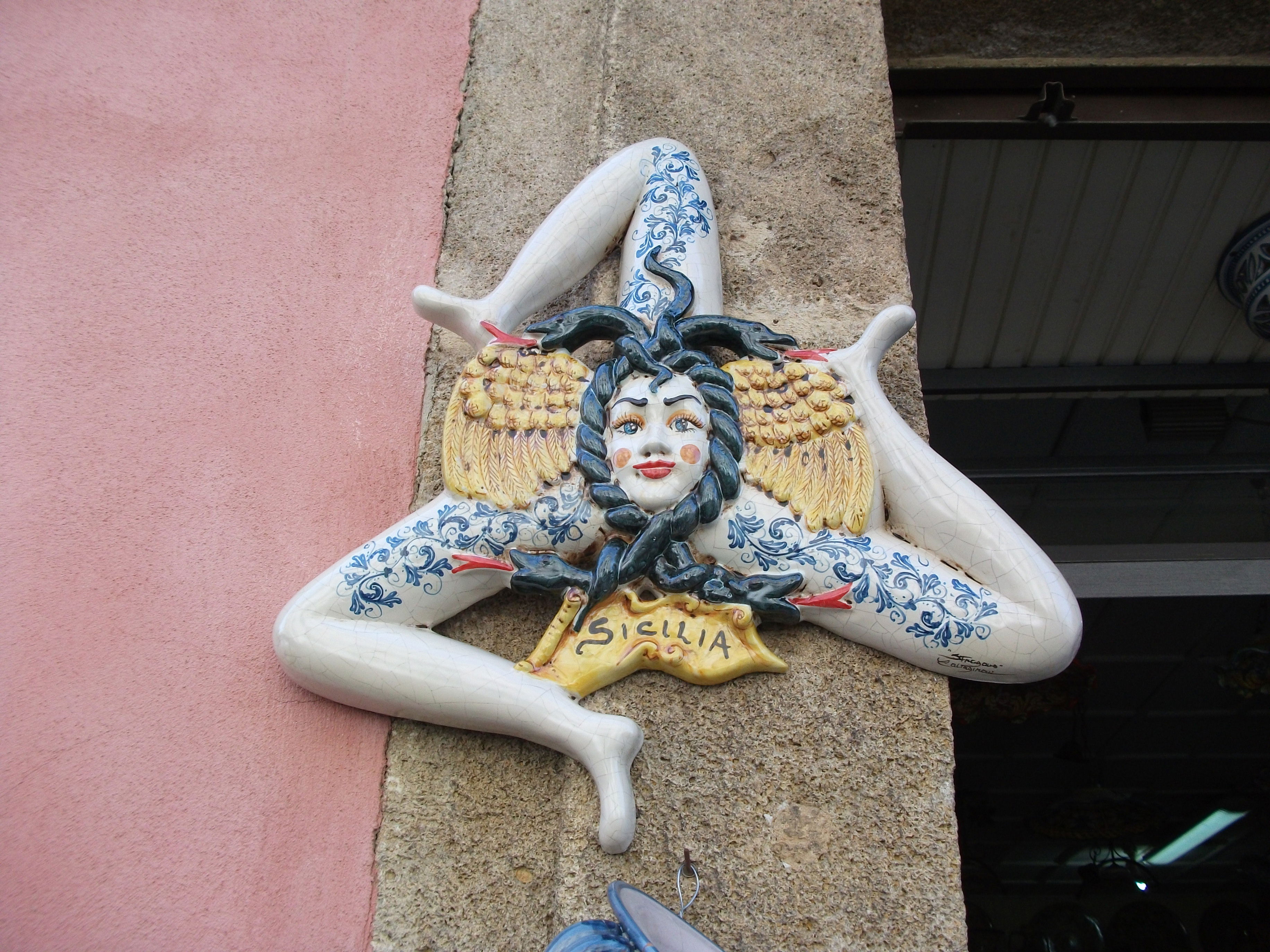 Museo de la Cerámica, por Azzonzo