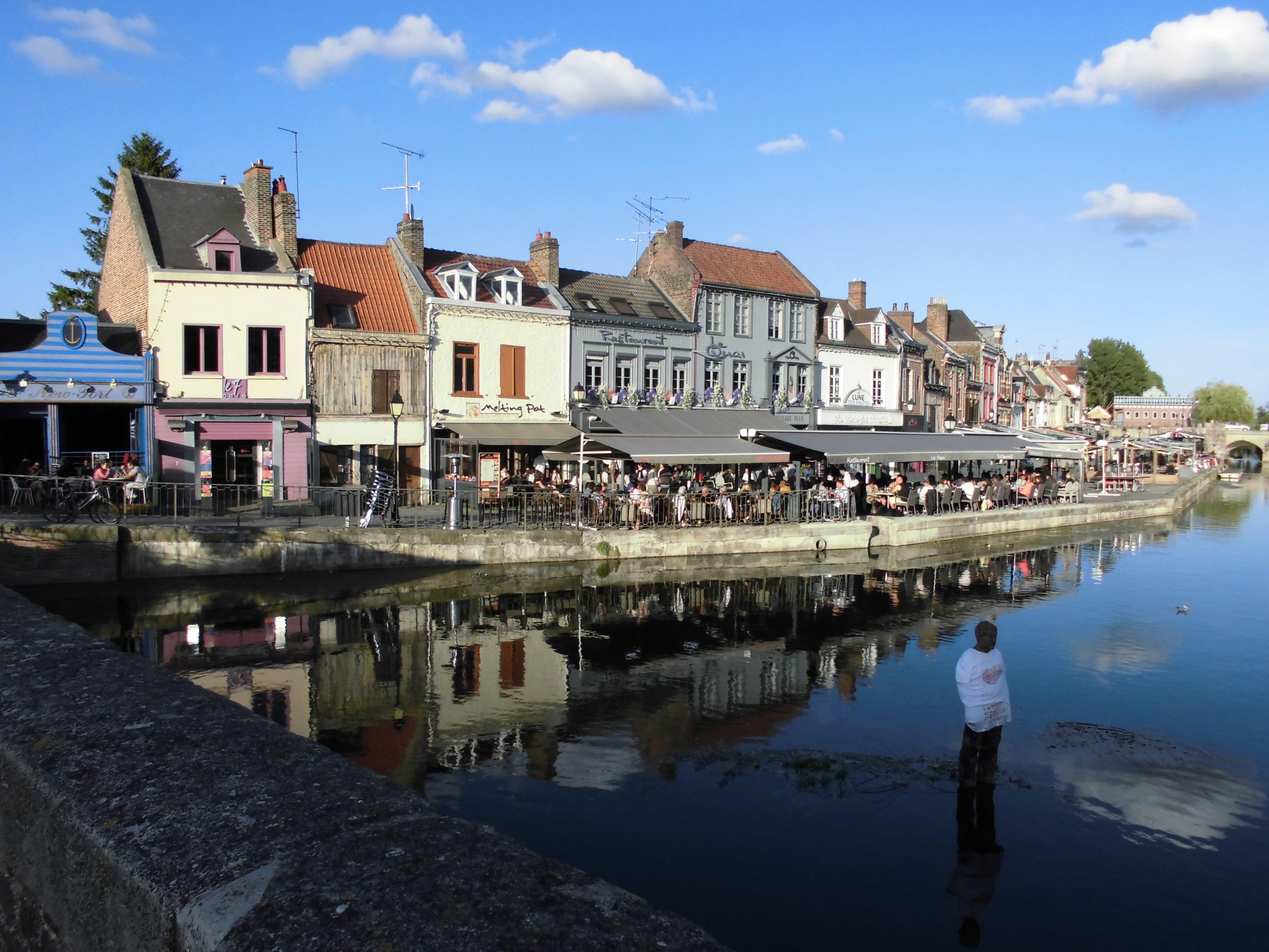 Calles de Amiens que cuentan historias y evocan momentos únicos