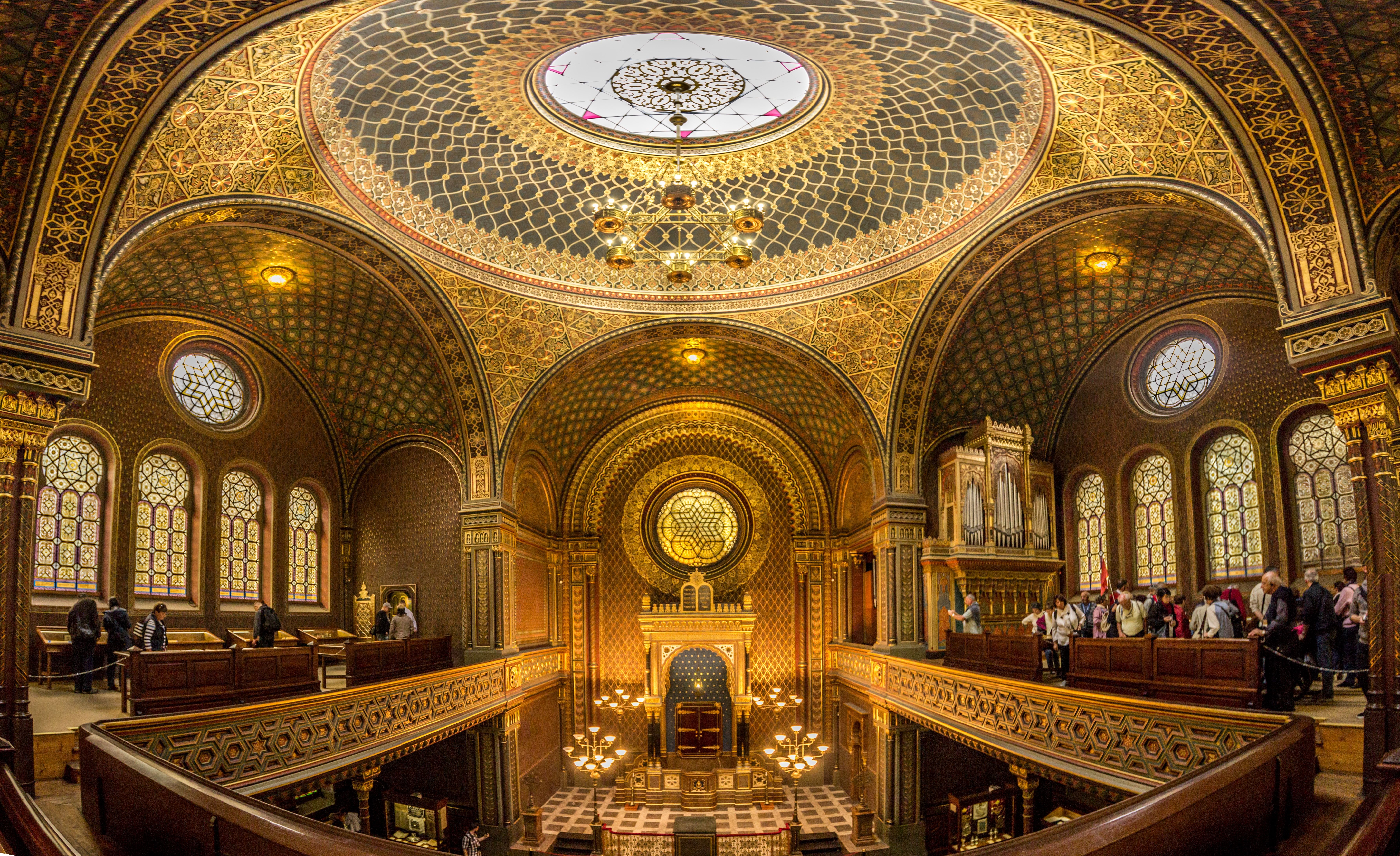 Sinagoga Espanhola de Praga: considera da mais linda da Europa