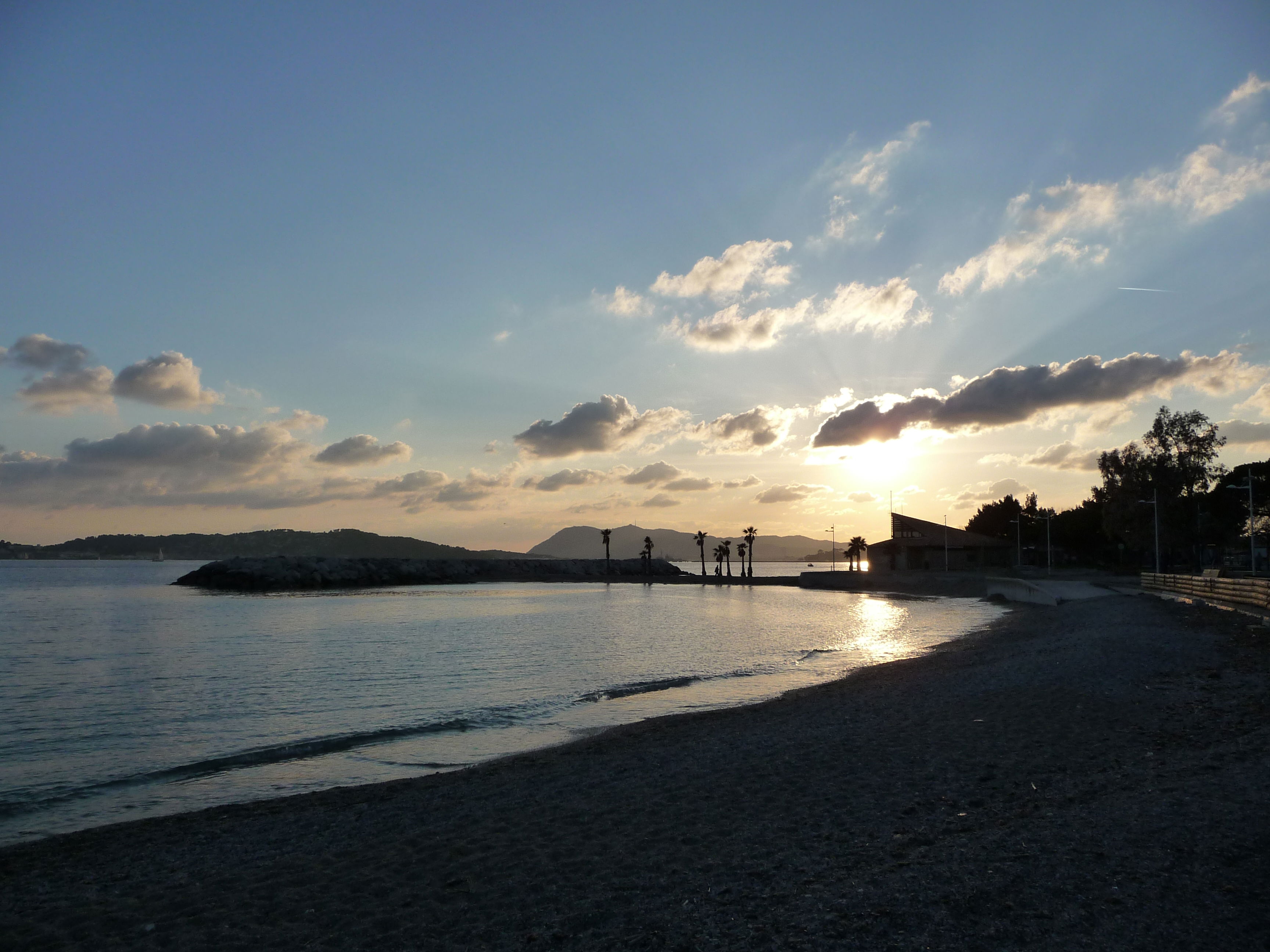 Playas del Mourillon, por Bubblesuzy