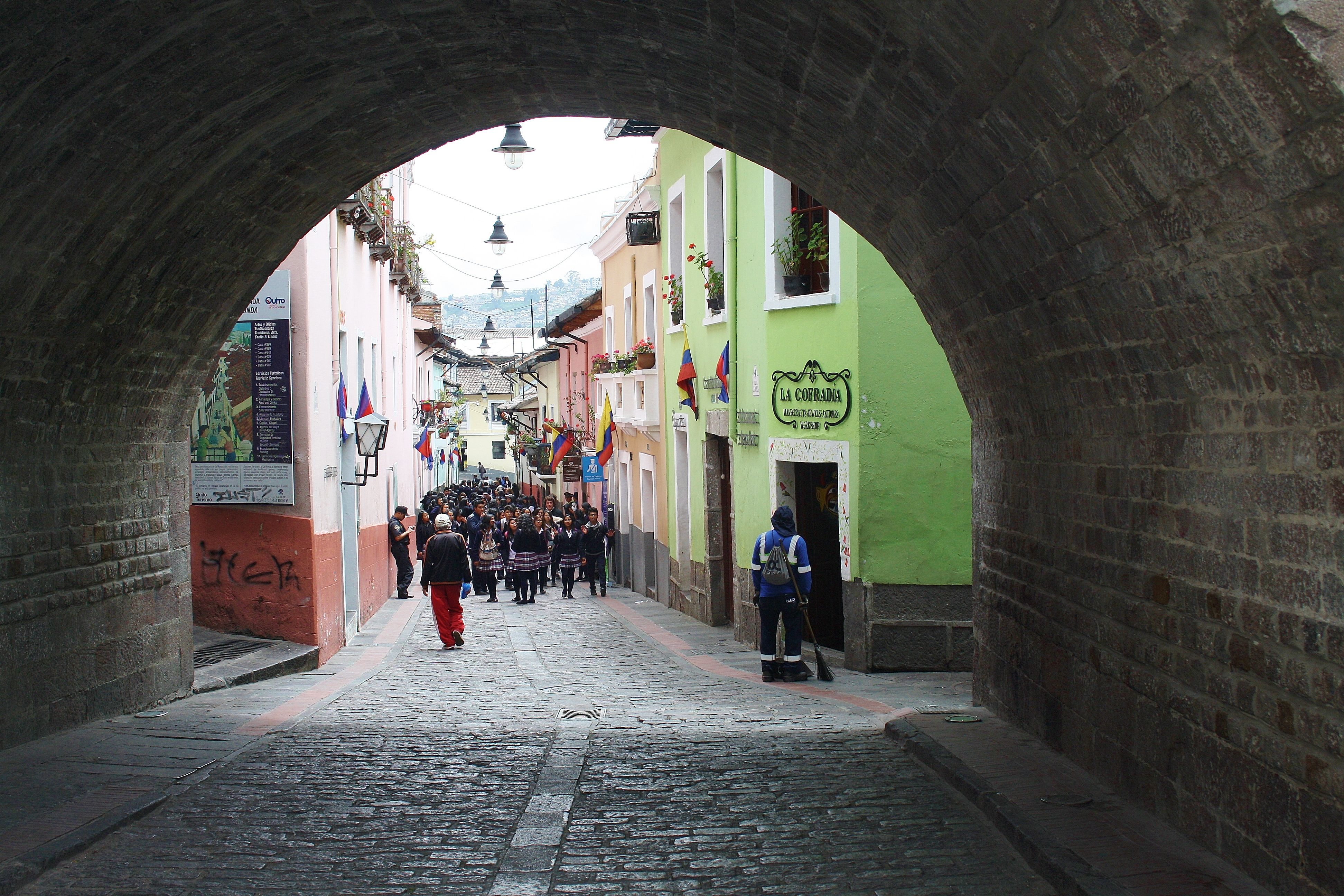 Calles en Quito que guardan secretos y vibran con la historia