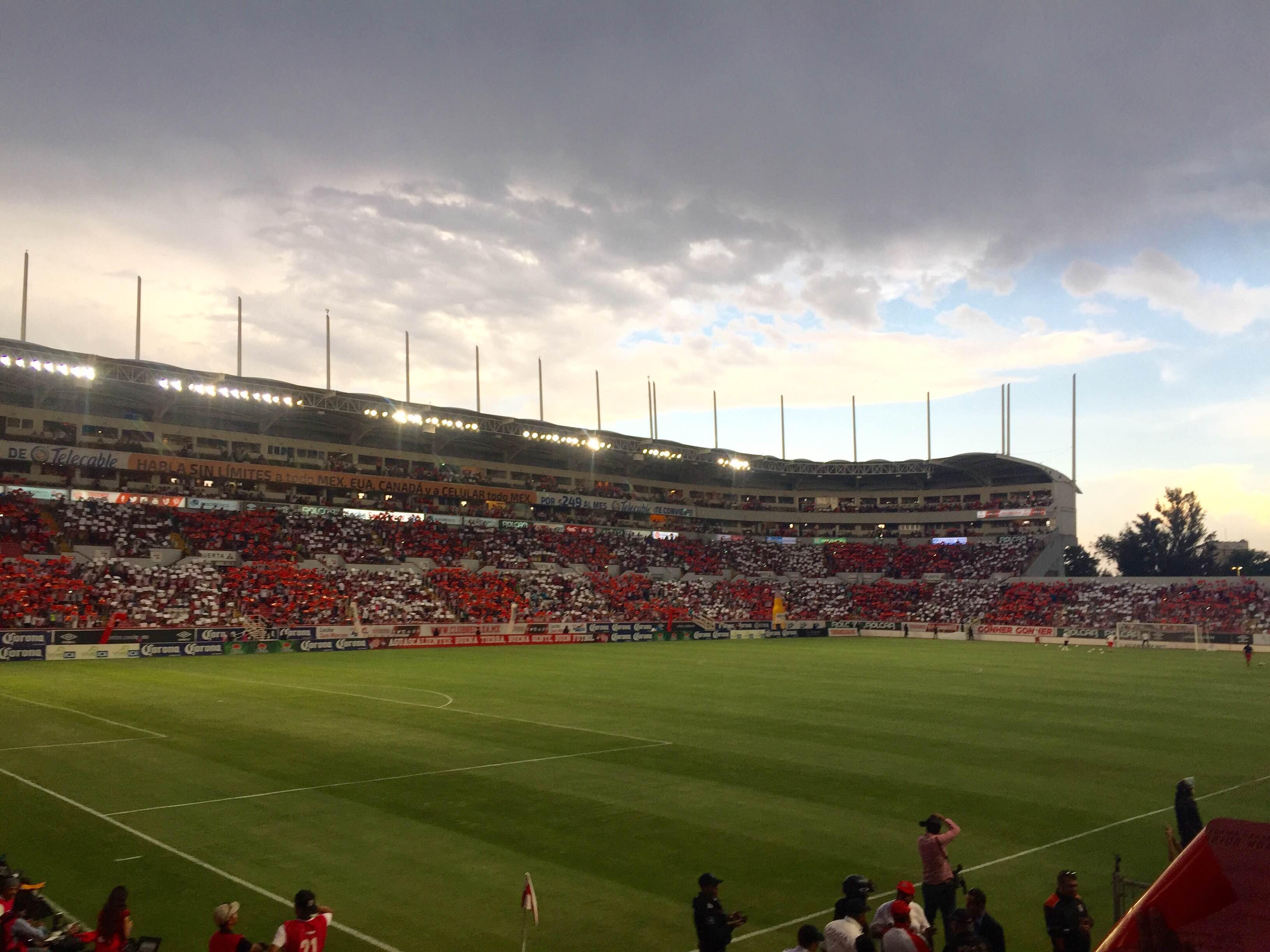 Estadio Victoria, por Antonio Arenas