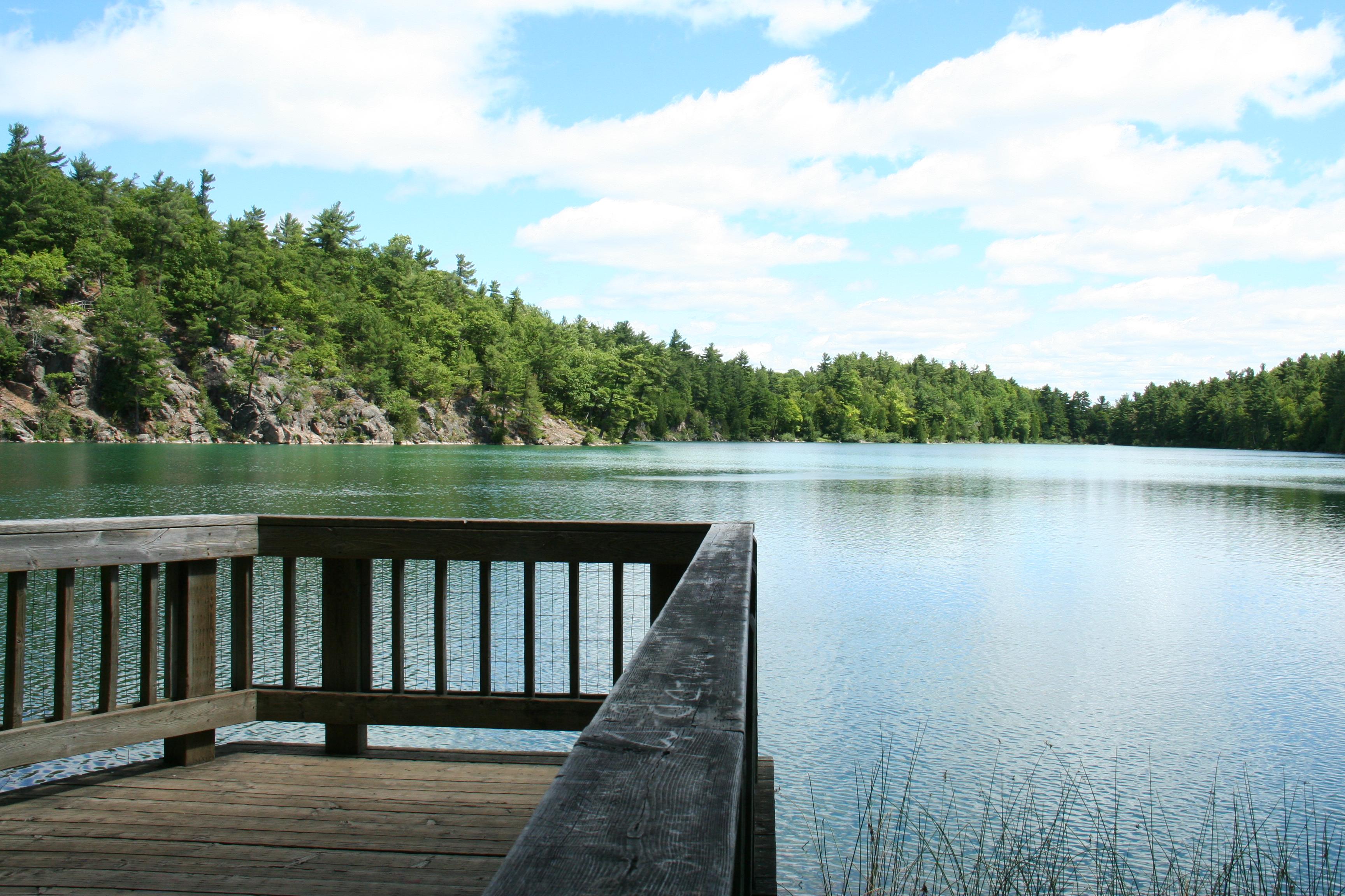 Lagos en Québec que cautivan con su belleza natural y tranquilidad