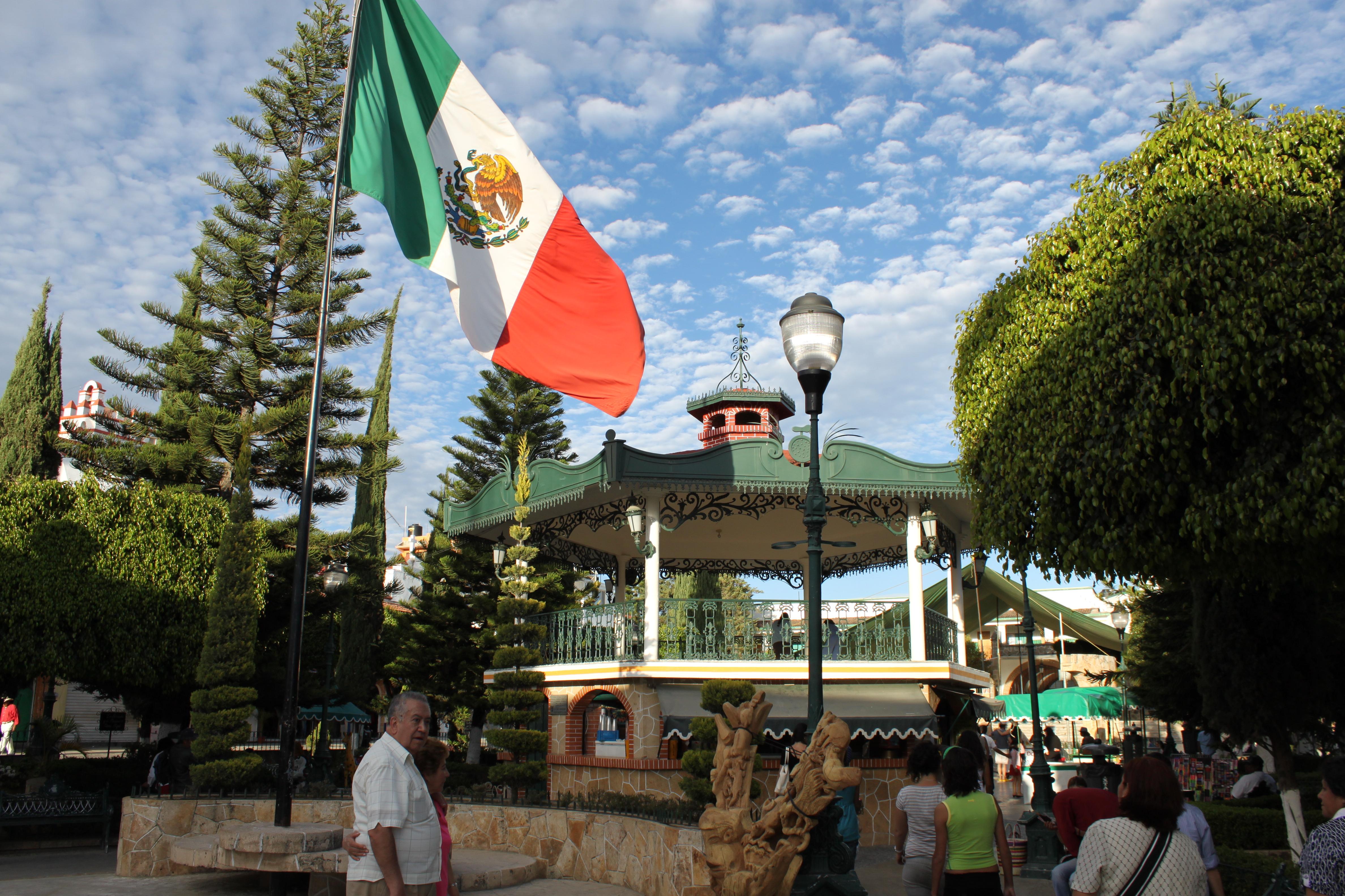 Centro de Ixtapan de la Sal, por Francisco Echeagaray Azpiri