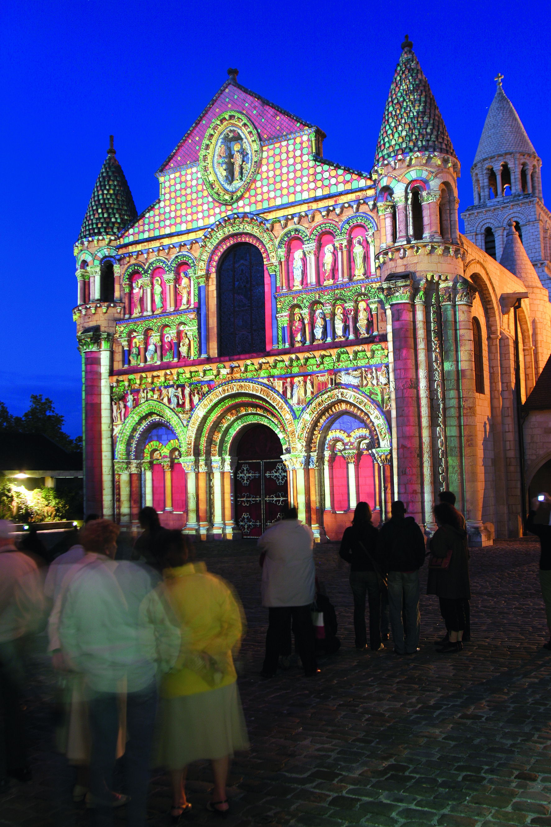 Iglesia de Notre Dame la Grande, por Poitou-Charentes