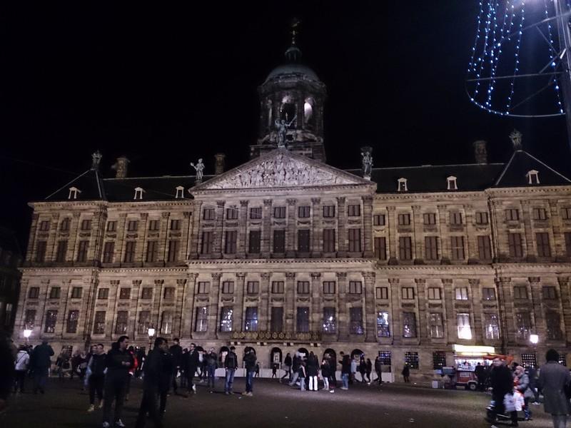 Ayuntamiento Amsterdam, por Marie & Matt