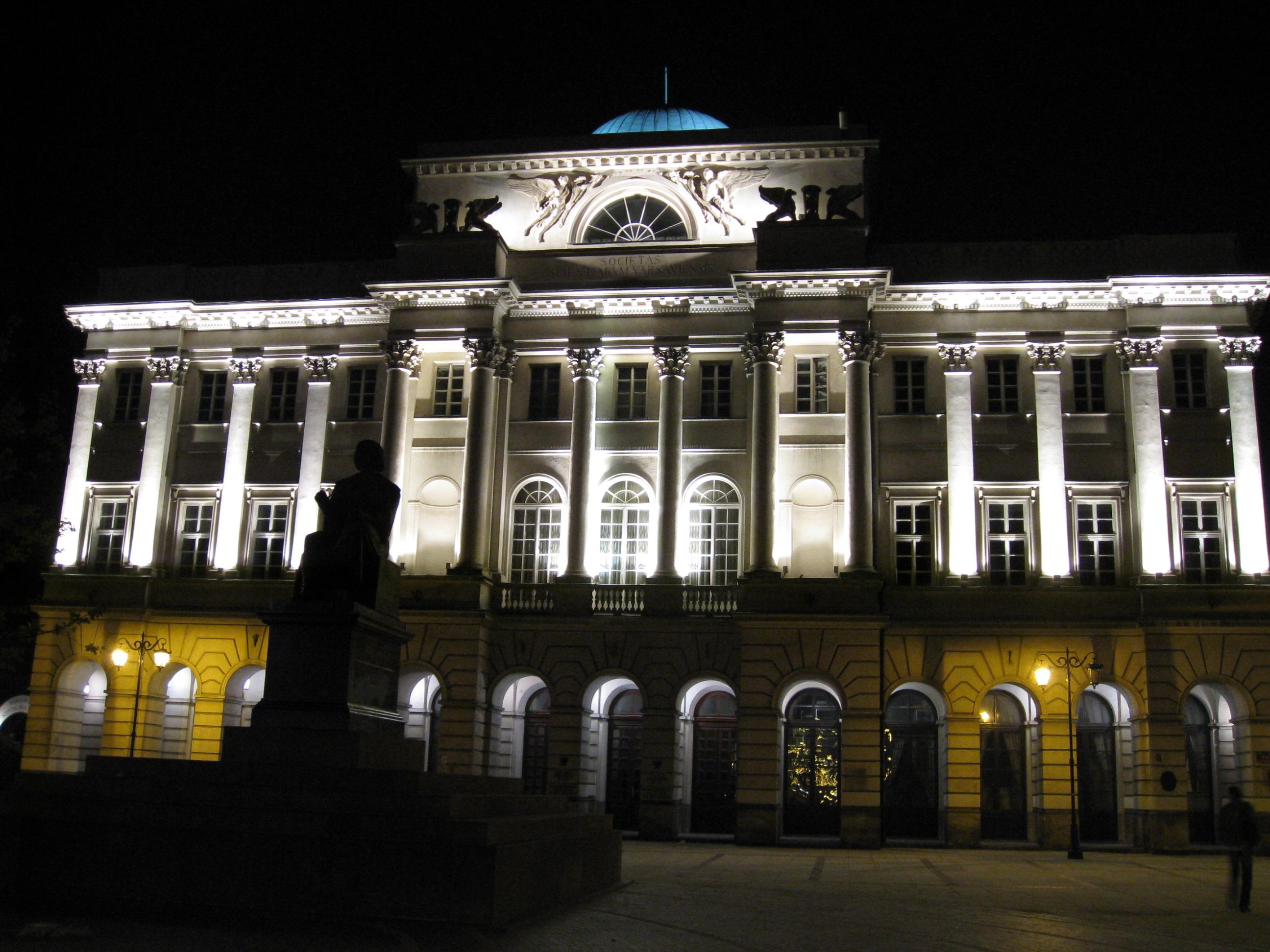 Palacio de Staszic, por Las sandalias de Ulises
