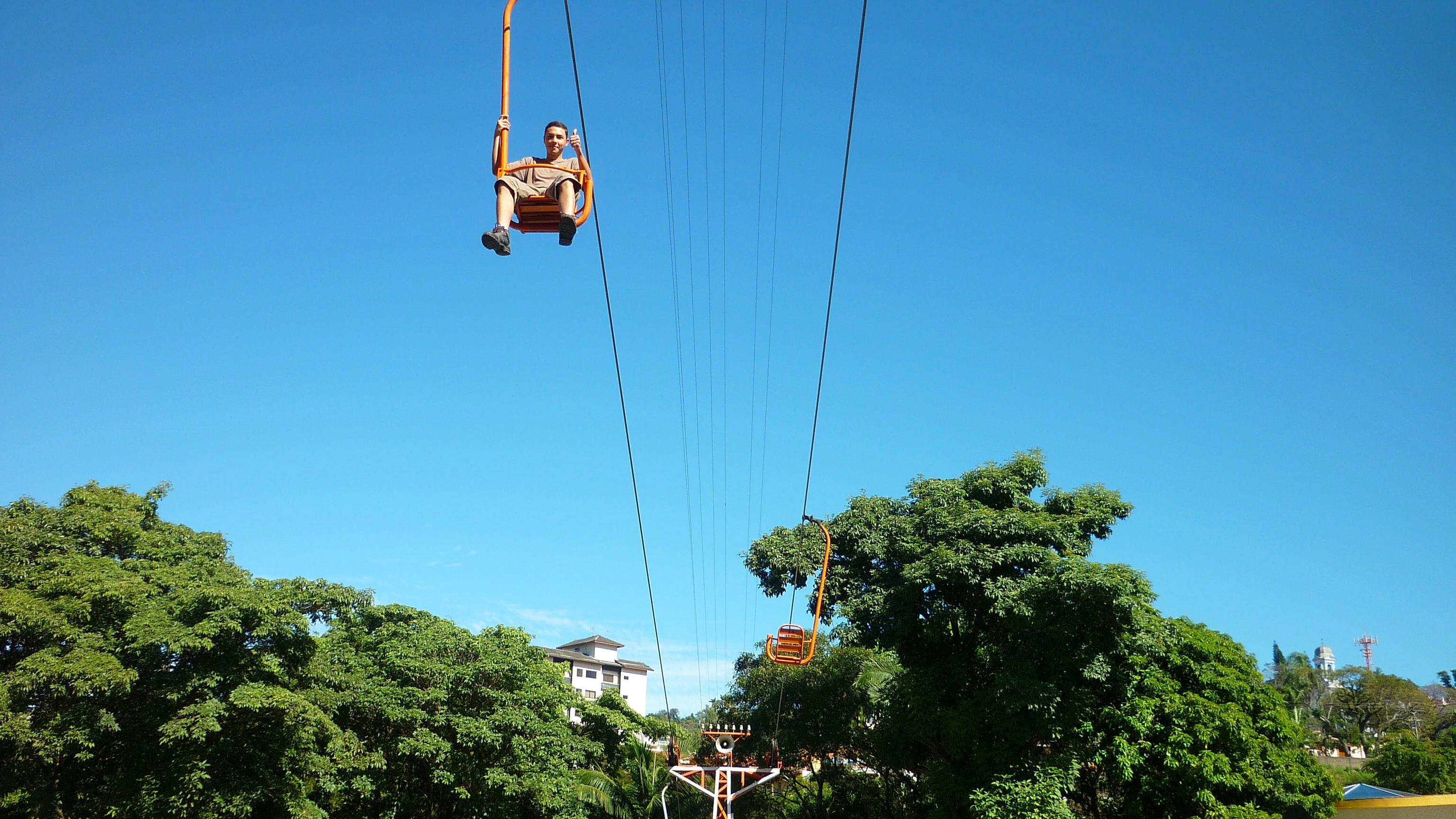 Teleférico de Serra Negra, por Esse Mundo É Nosso