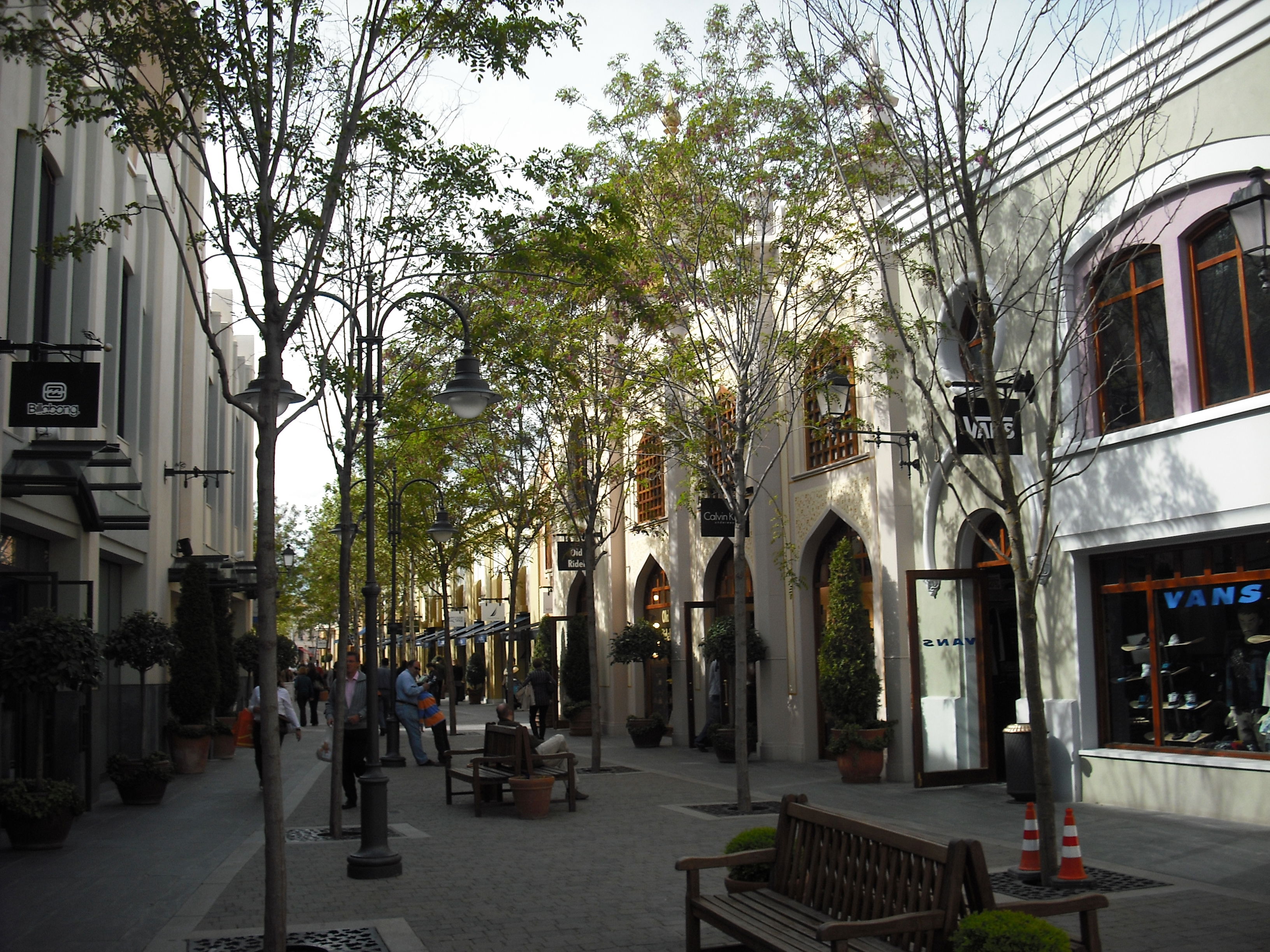 Las Rozas Village outlet shopping, por mmozamiz