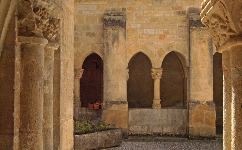 Abadia de Montbenoît, por Milana