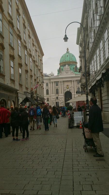 Calle Graben, por Marie & Matt