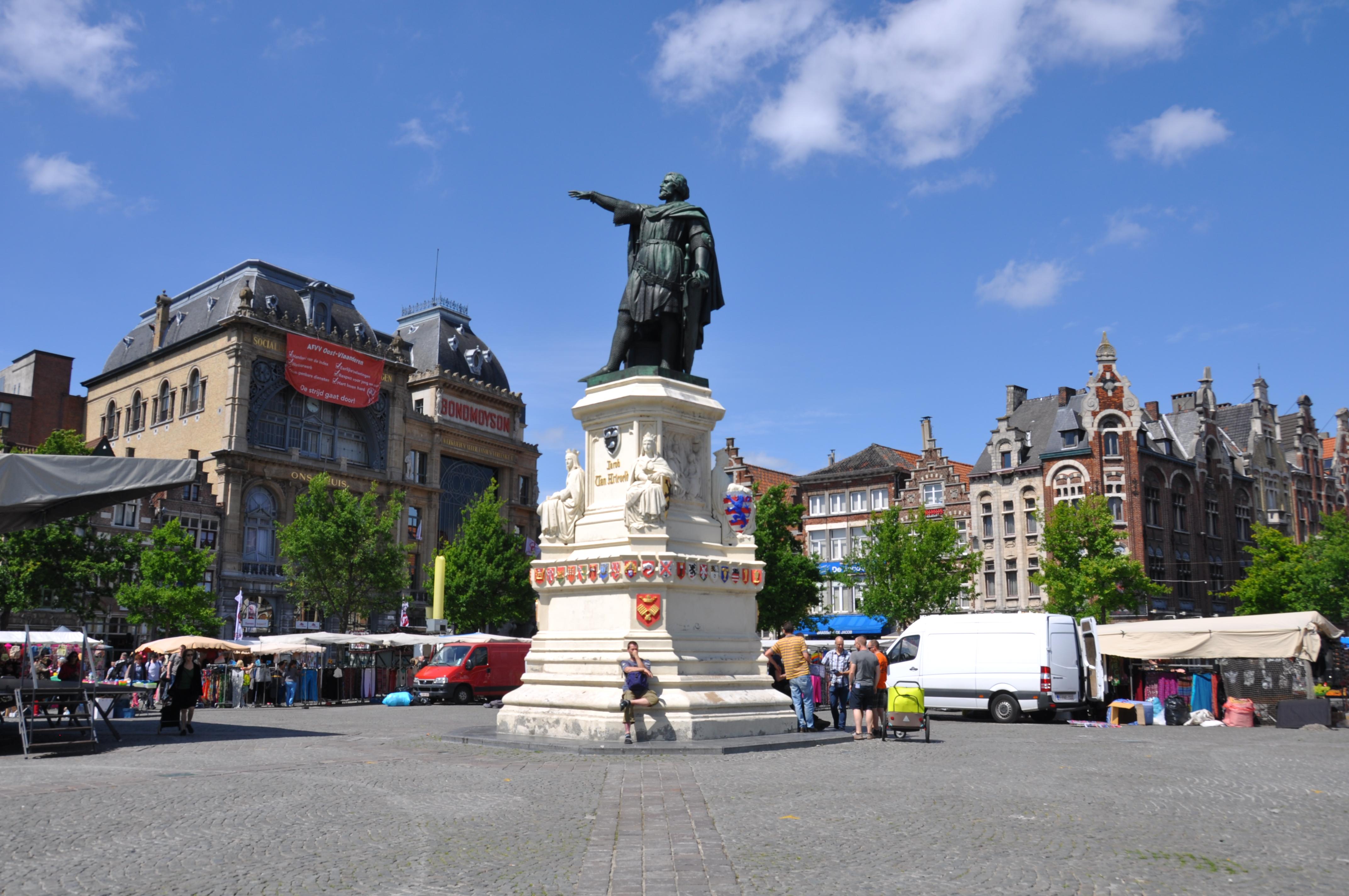 Monumento de Jacobo de Artevelde, por Kris por el mundo