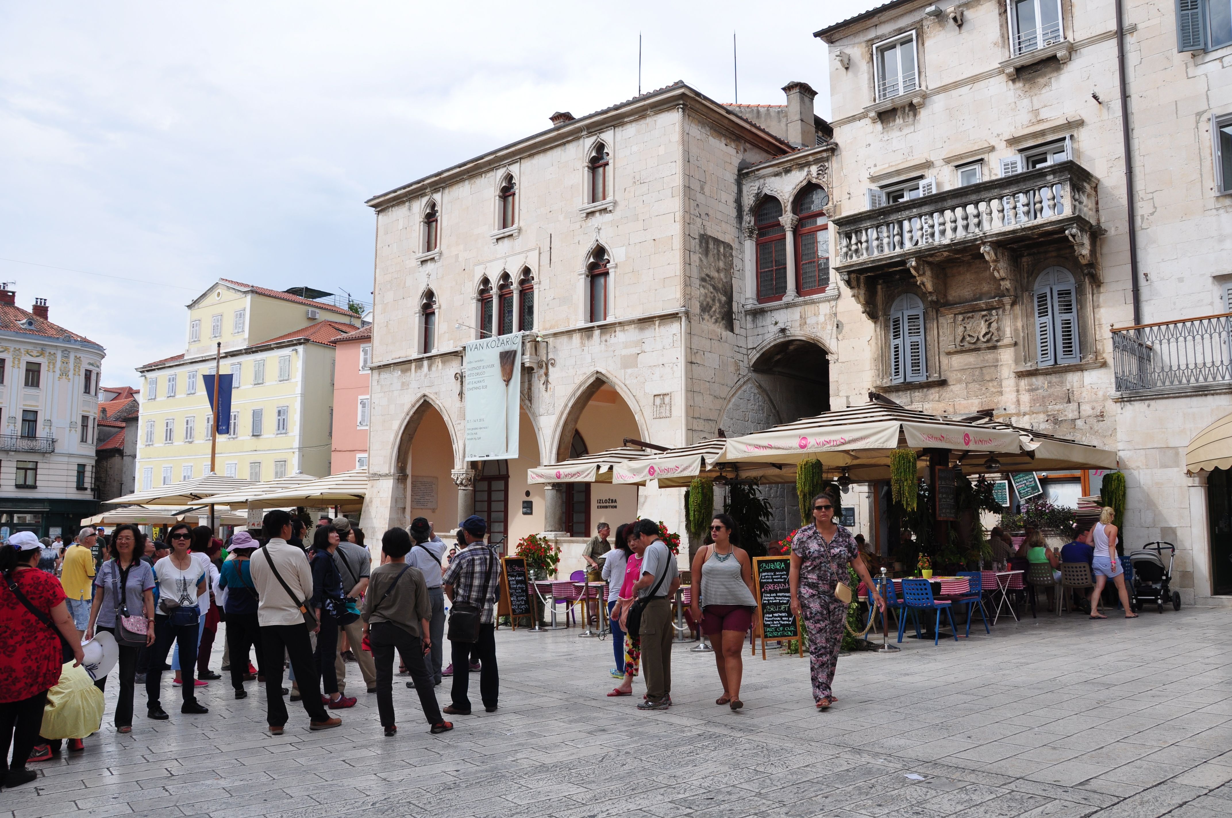 Plaza Narodni, por Kris por el mundo