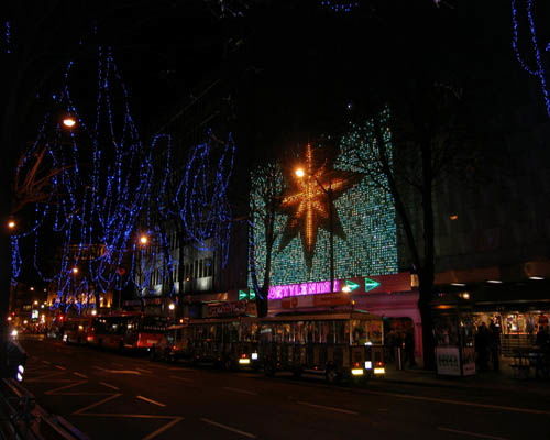 Corte Inglés en Navidades, por Rikkupikku