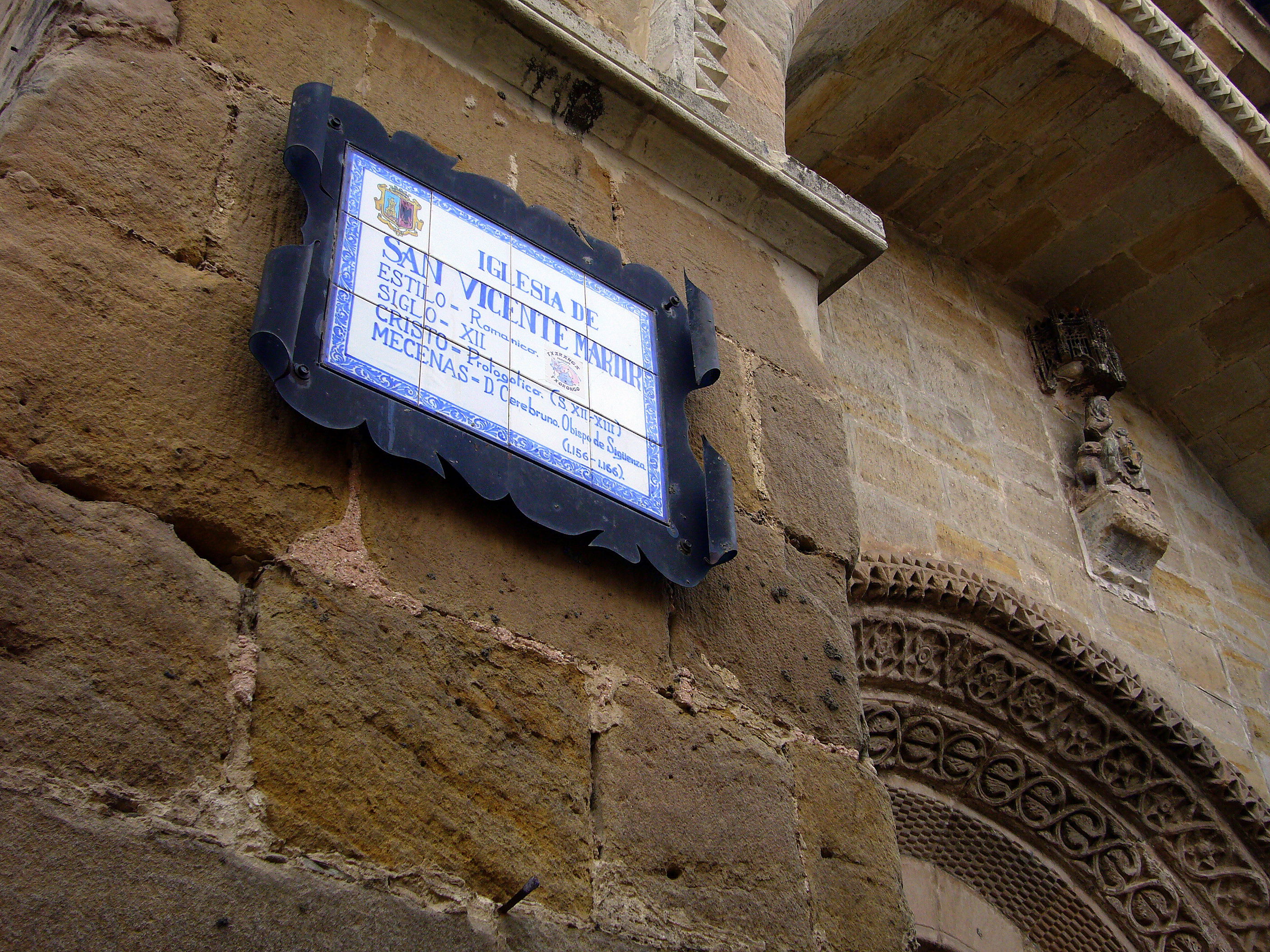 Iglesia De San Bartolomé, por Rodrigo Nieto