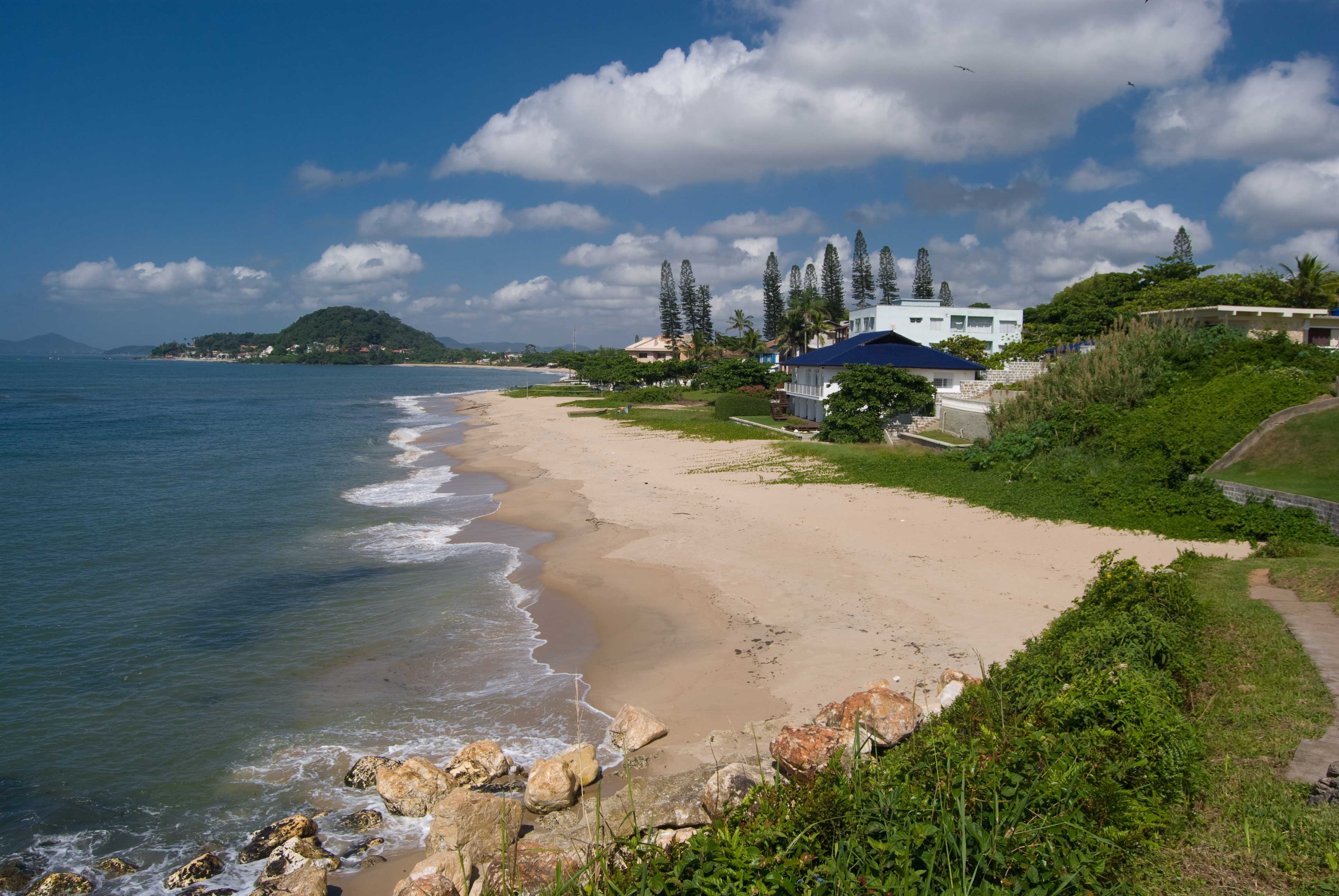 Playa del Sur, por Ricardo Jara