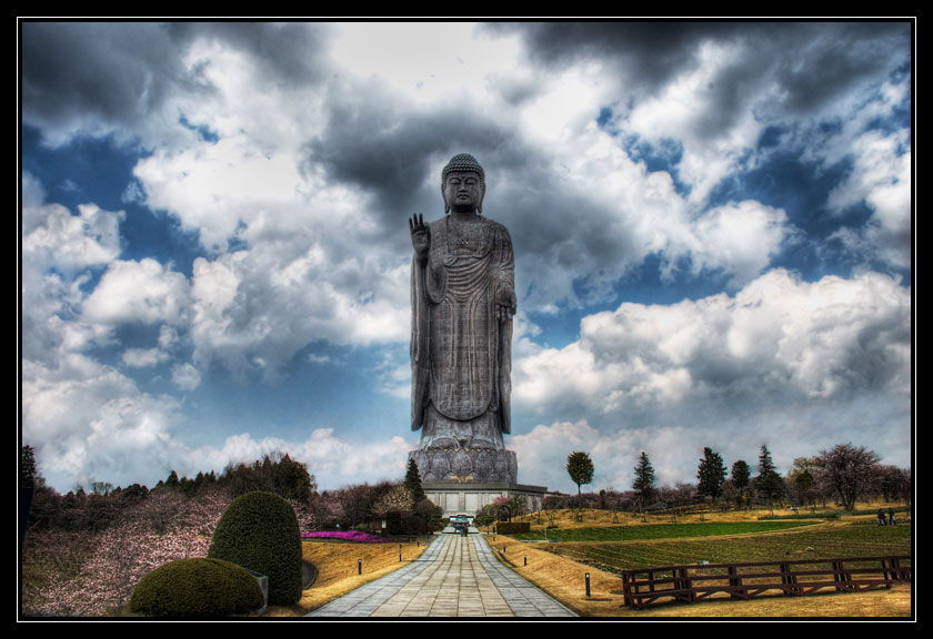 Parque Ushiku Amida, por Santiago Gutierrez Morales