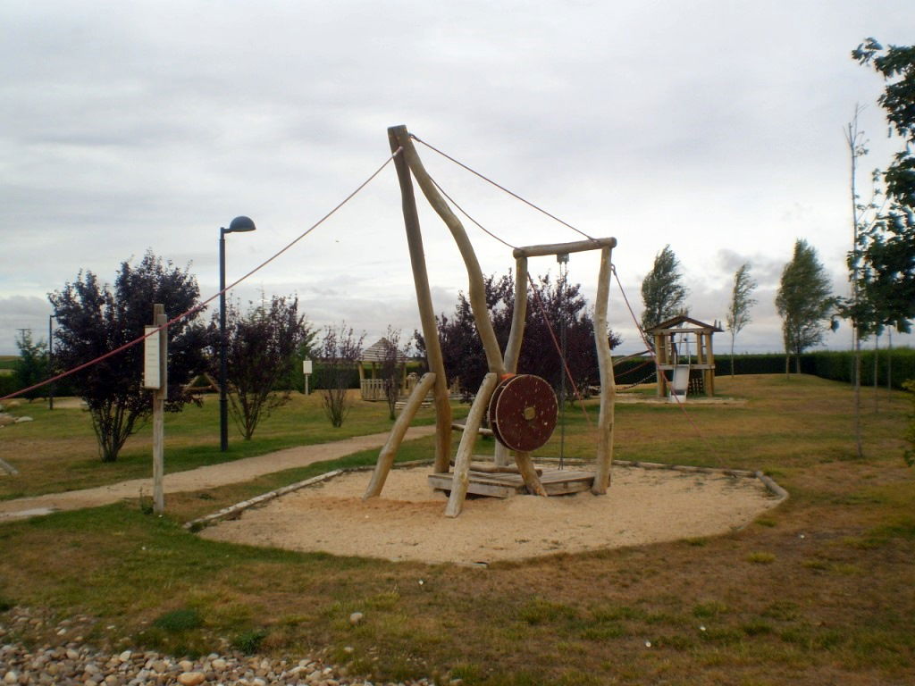 Parque infantil tematizado del Museo de las Villas Romanas, por Lala