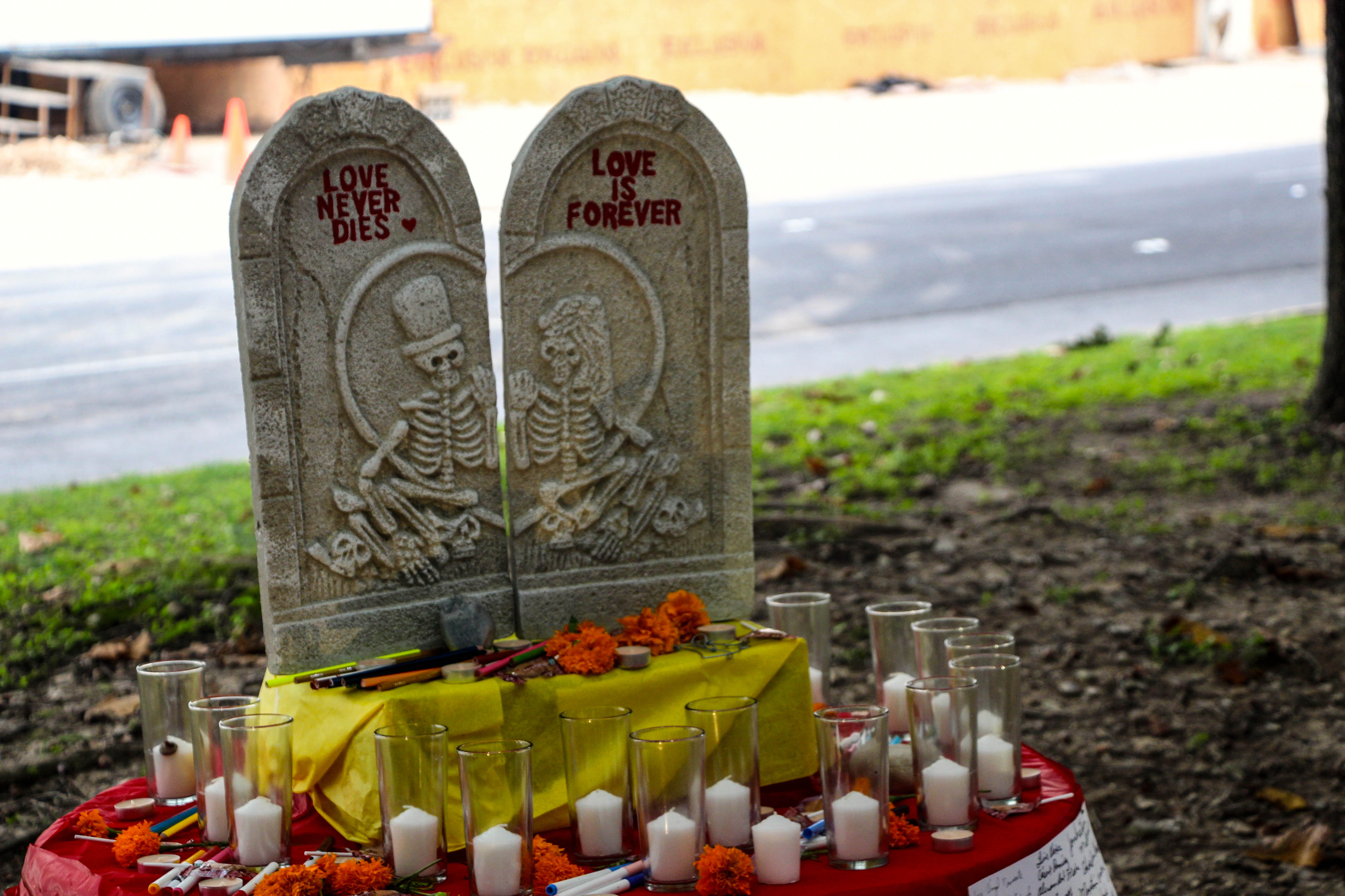 Altar de Muertos: Alegoría de ánimas, por Diana Patricia Montemayor Flores