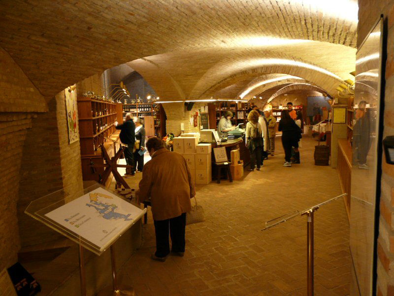 Enoteca Regionale Emilia Romagna, por Marco Guizzardi