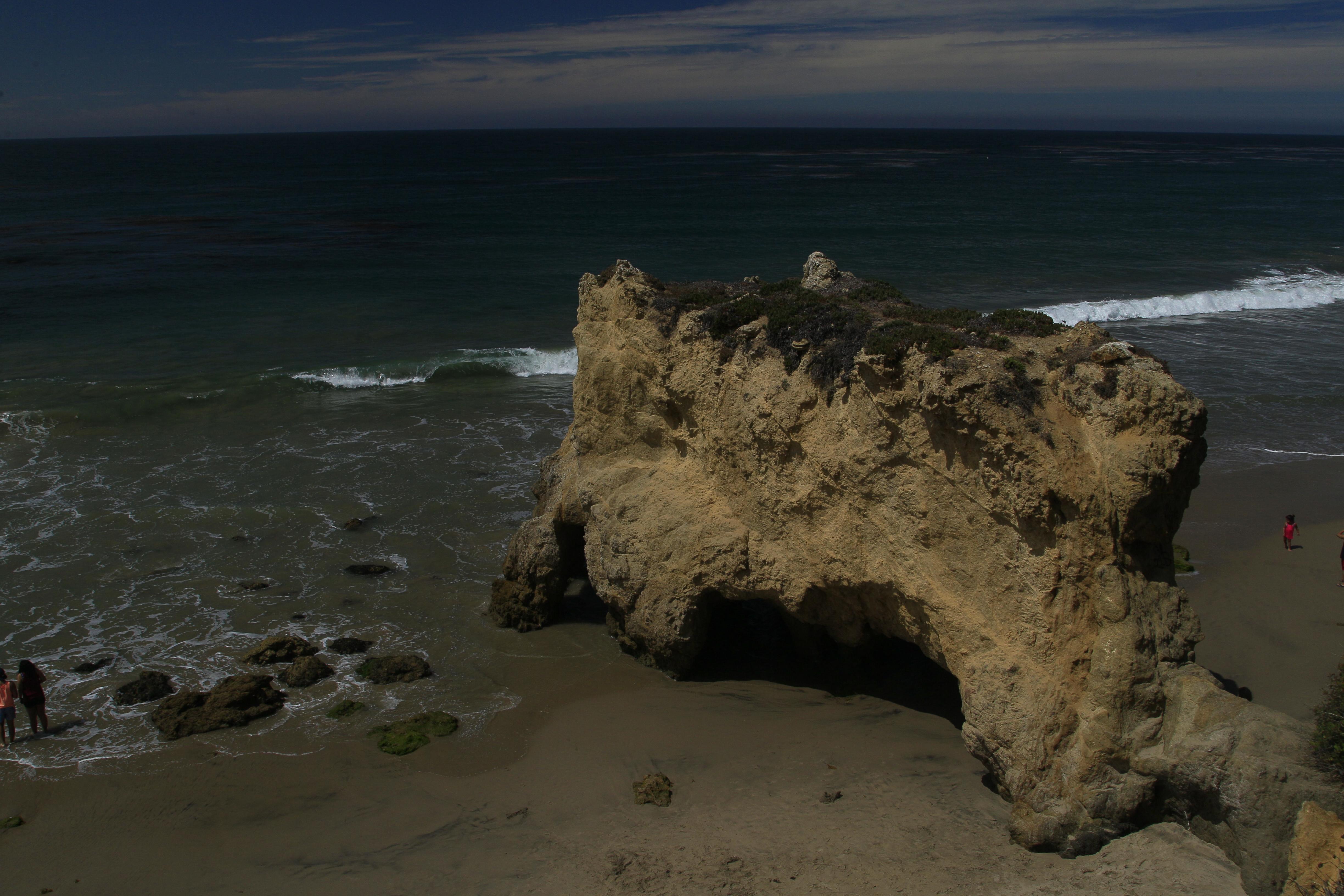 Playas de Malibu que deslumbran por su belleza y encanto natural