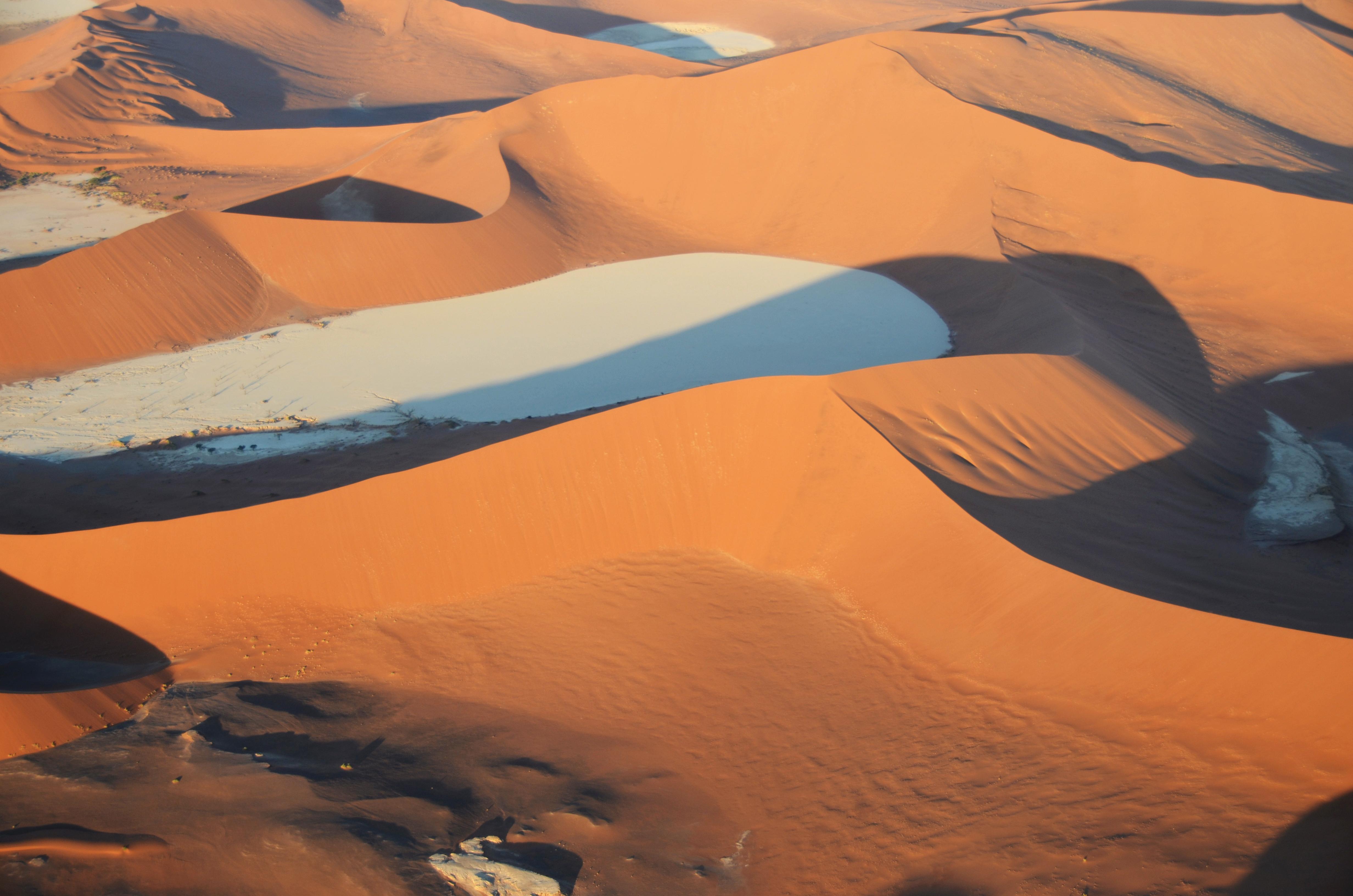 Vuelo en avioneta sobre el Namib, por Alicia Ortego