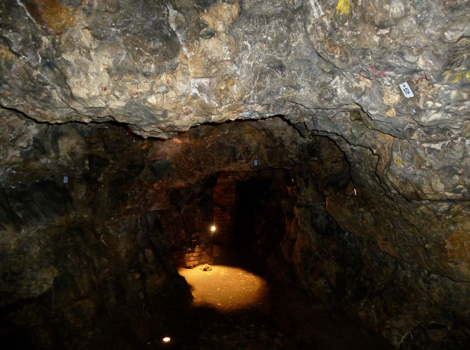 La Cueva del Dragón, por Simone Sunset