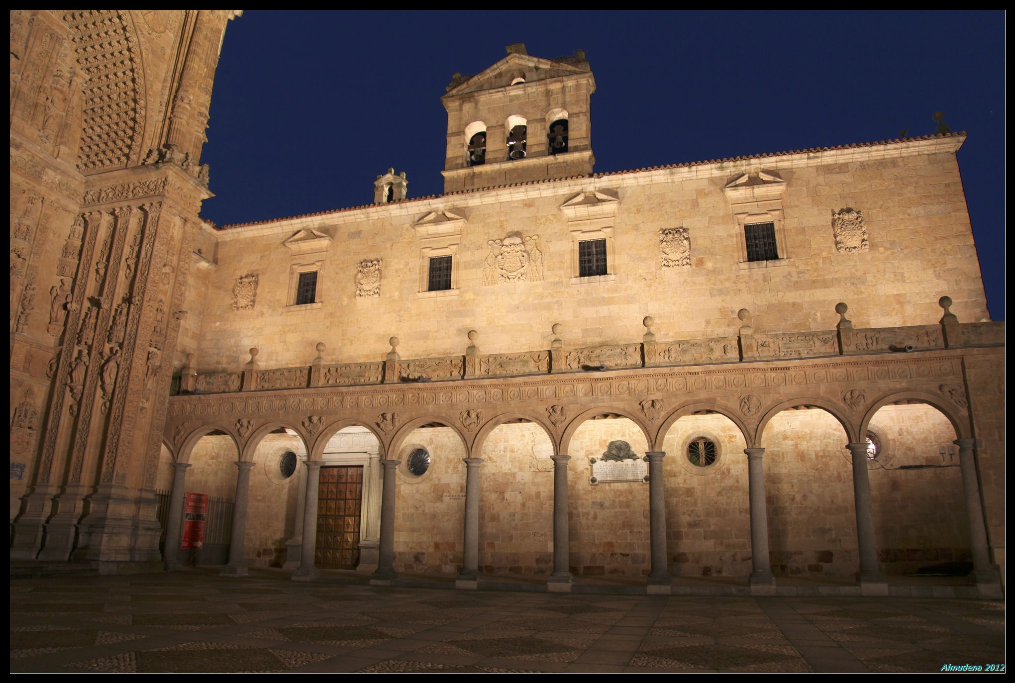 Plaza Del Concilio De Trento, por Almudena
