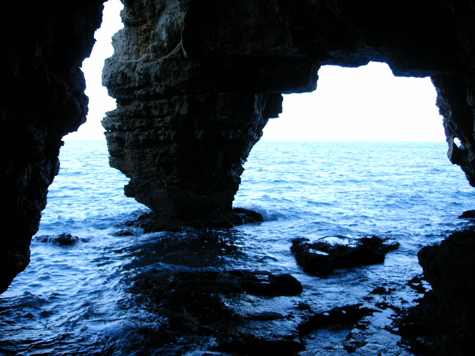 Grutas-cueva, por sala2500