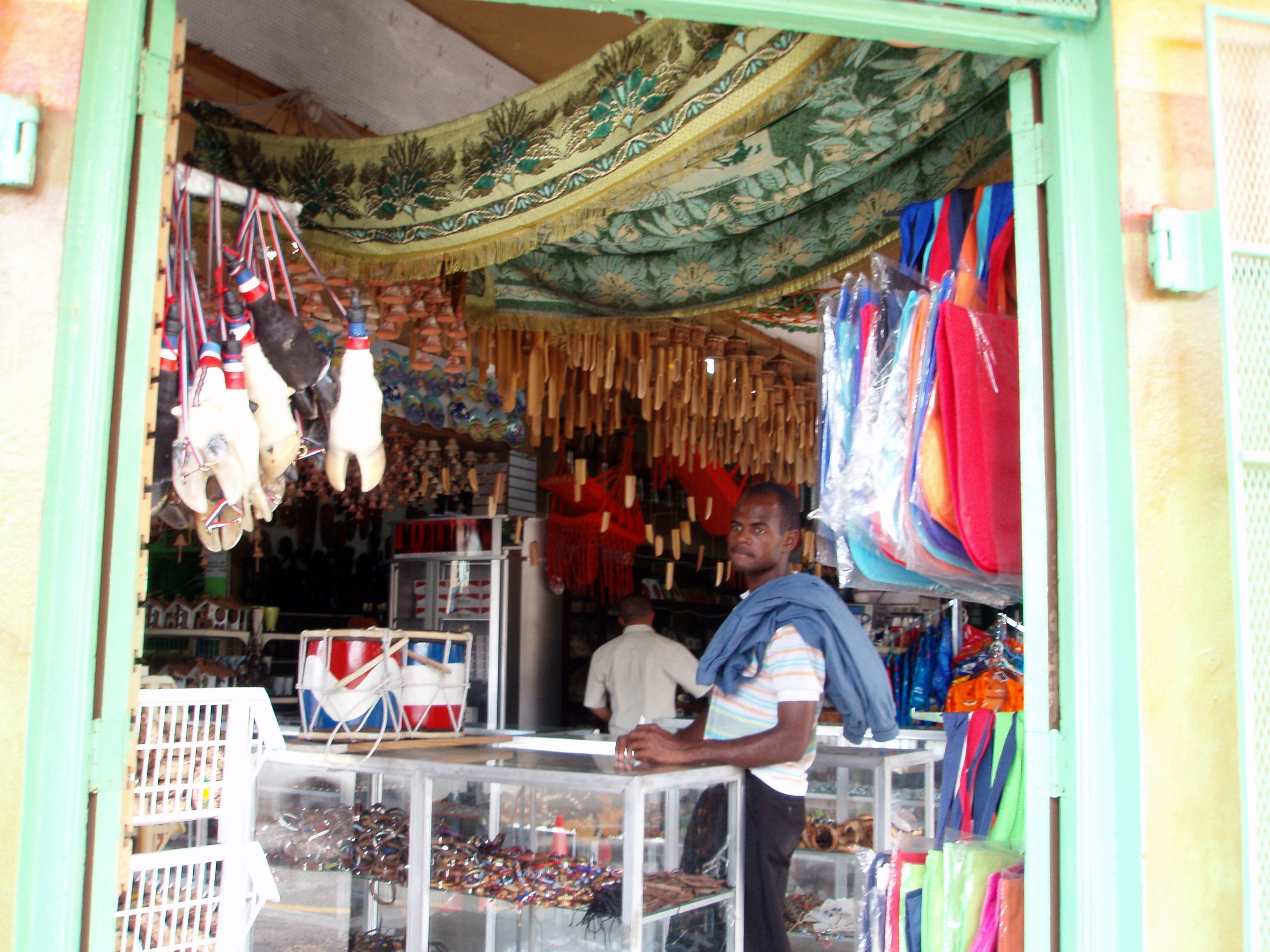 Tiendas en Higüey donde la tradición y el estilo se encuentran