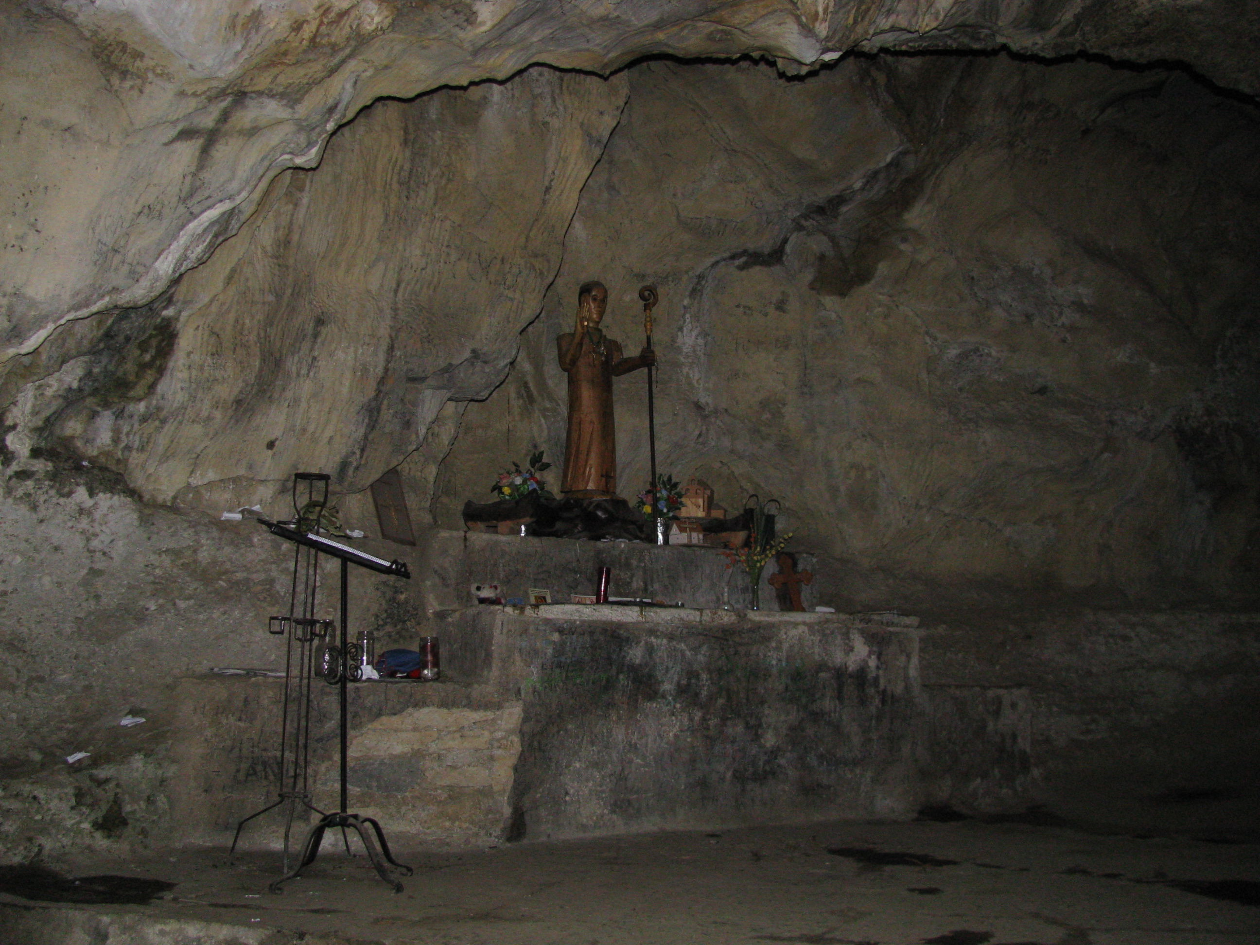 Cueva de San Genadio, por Lonifasiko