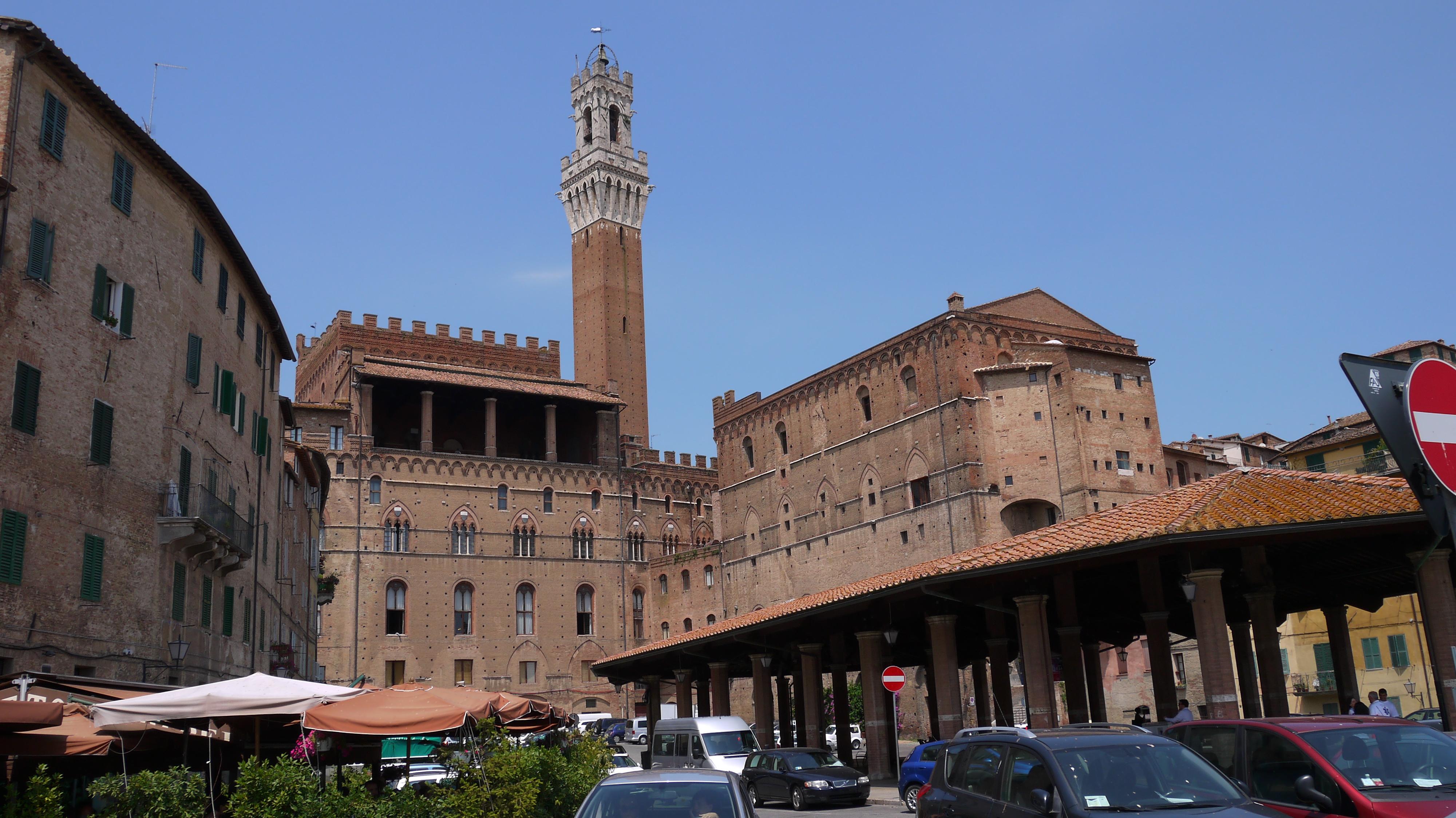 Piazza del Mercato, por Leo
