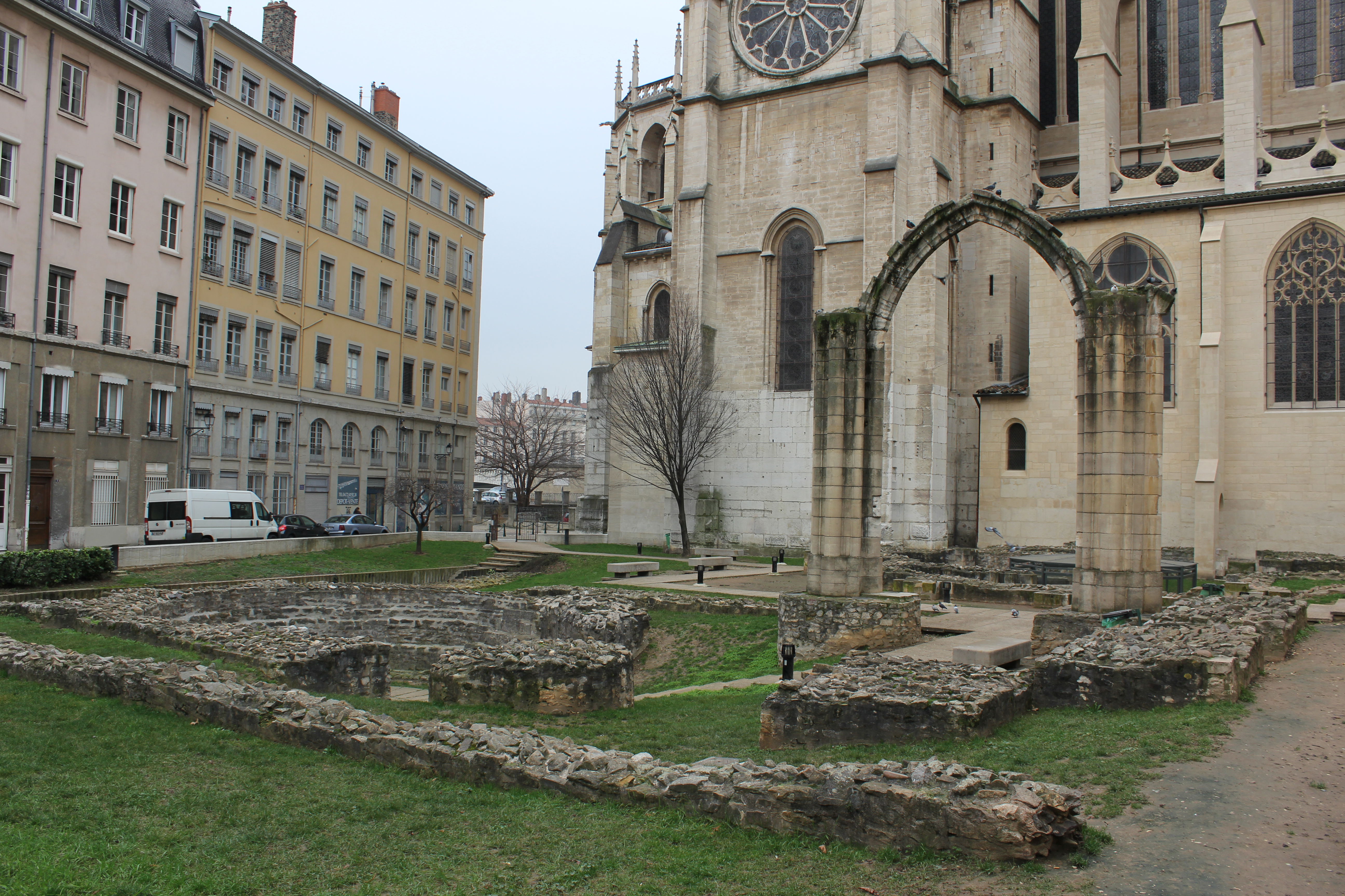 Iglesia de la Santa Cruz, por Antoine
