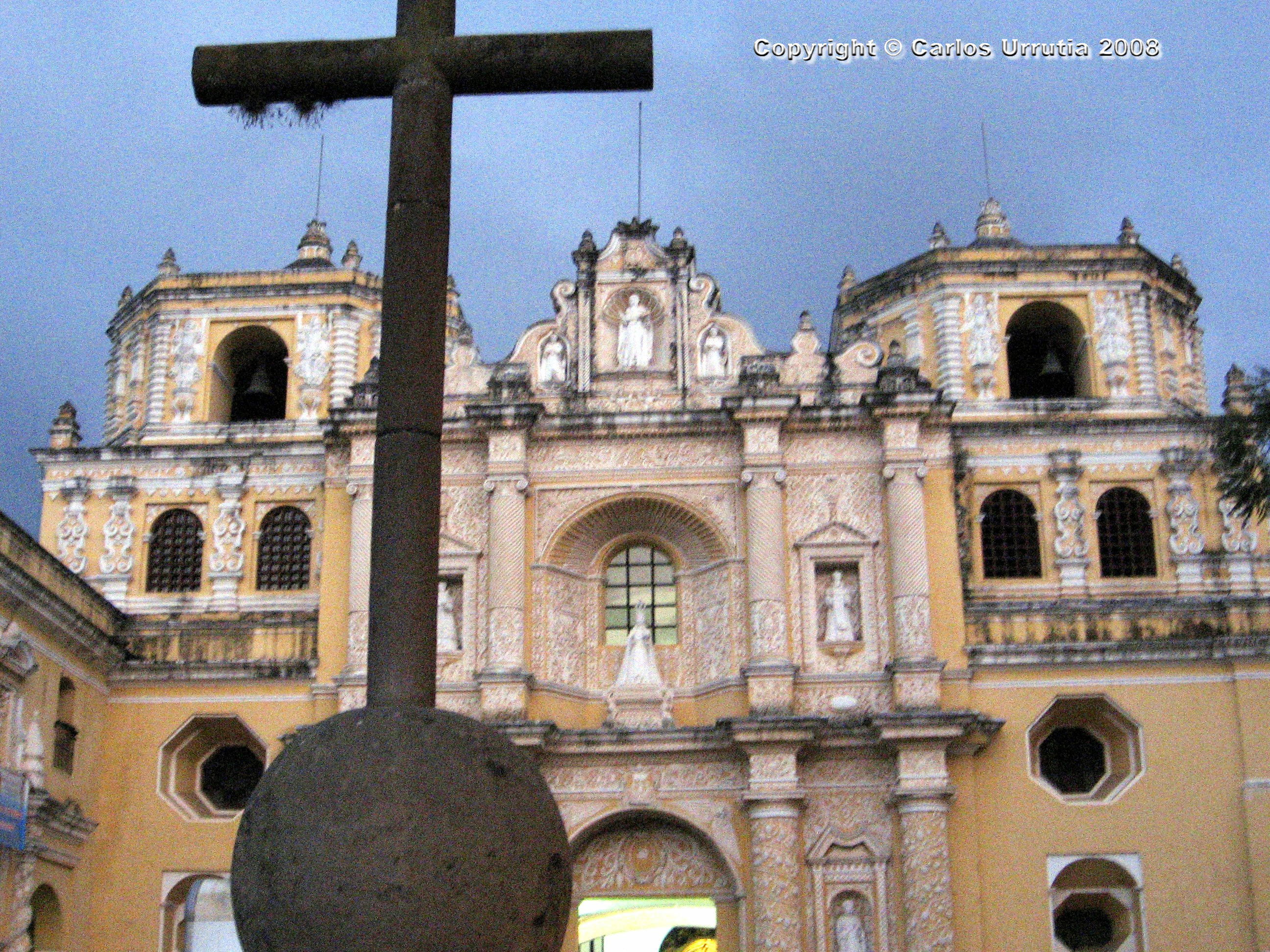 Iglesia de La Merced  , por CarlosAUB