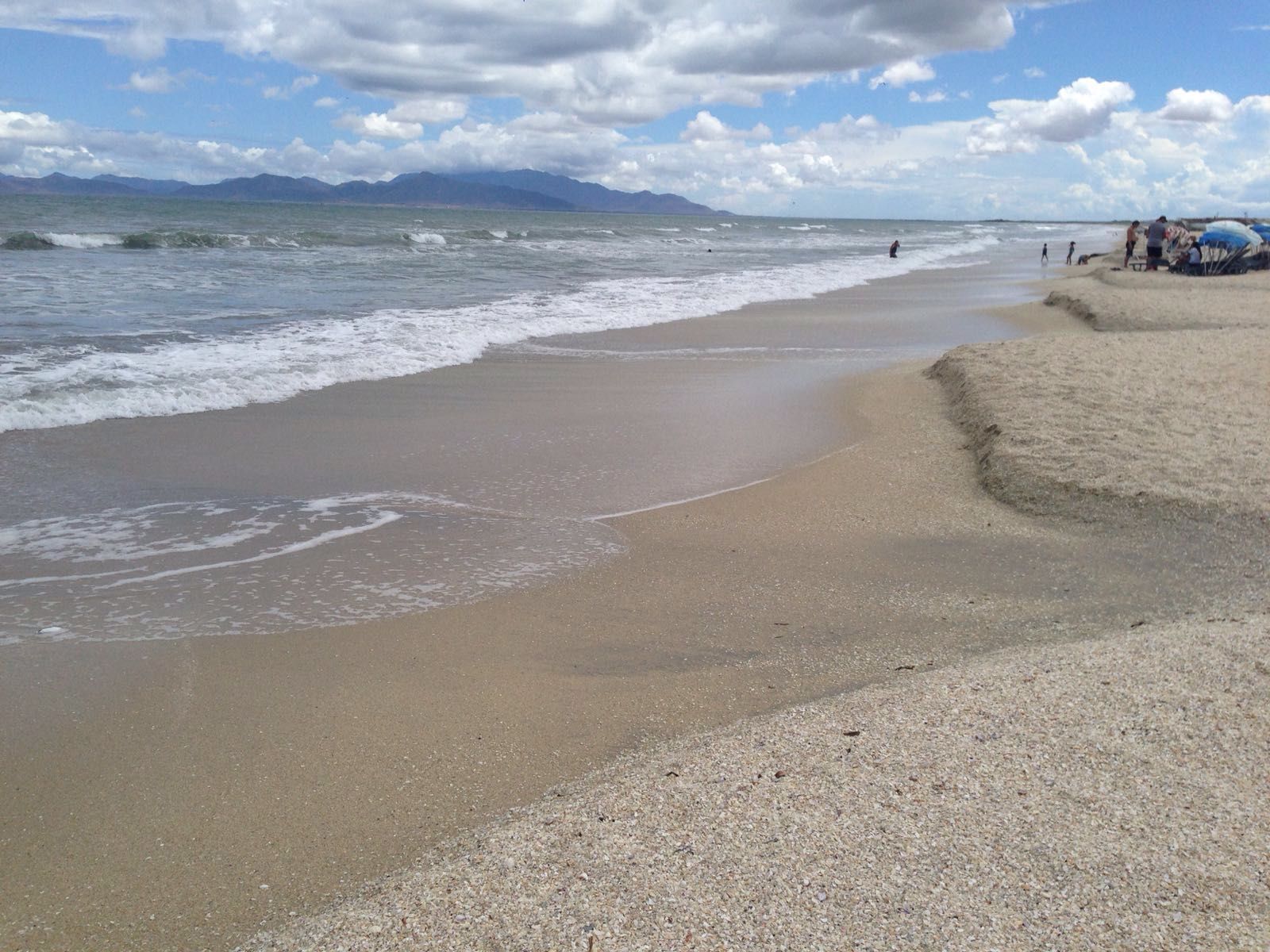 Playa La Restinga, por Ada Gabriela Chirinos Aufiero