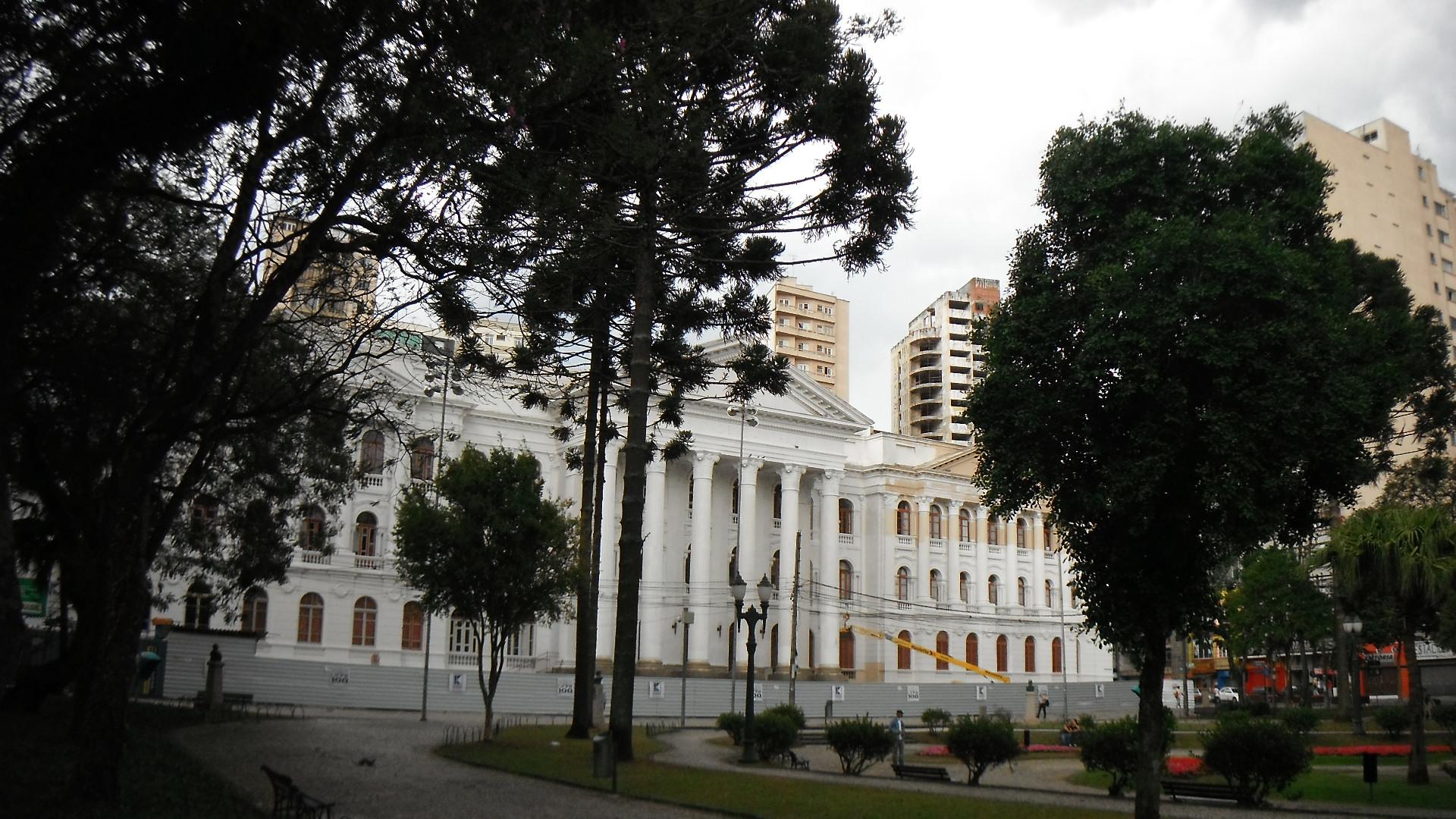 Universidad Federal de Paraná, por Fernanda C. de Souza