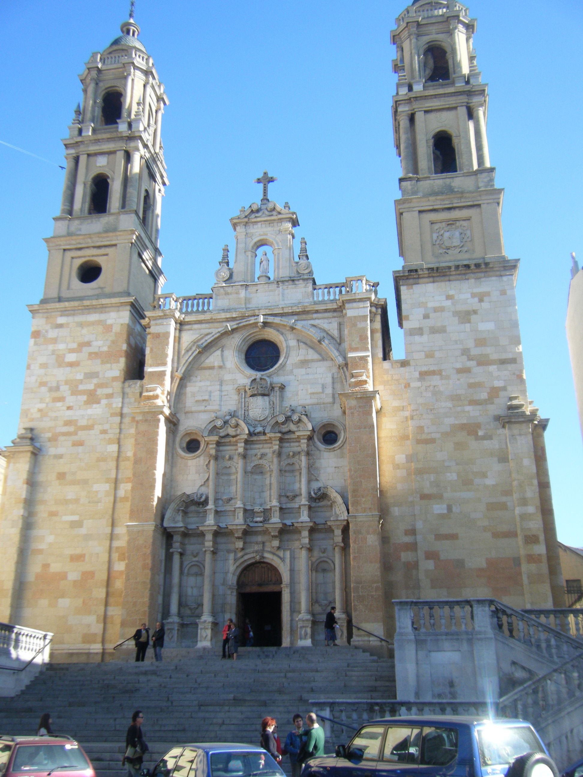 Iglesia de San Juan y San Pedro de Renueva, por Yoli ChamBa