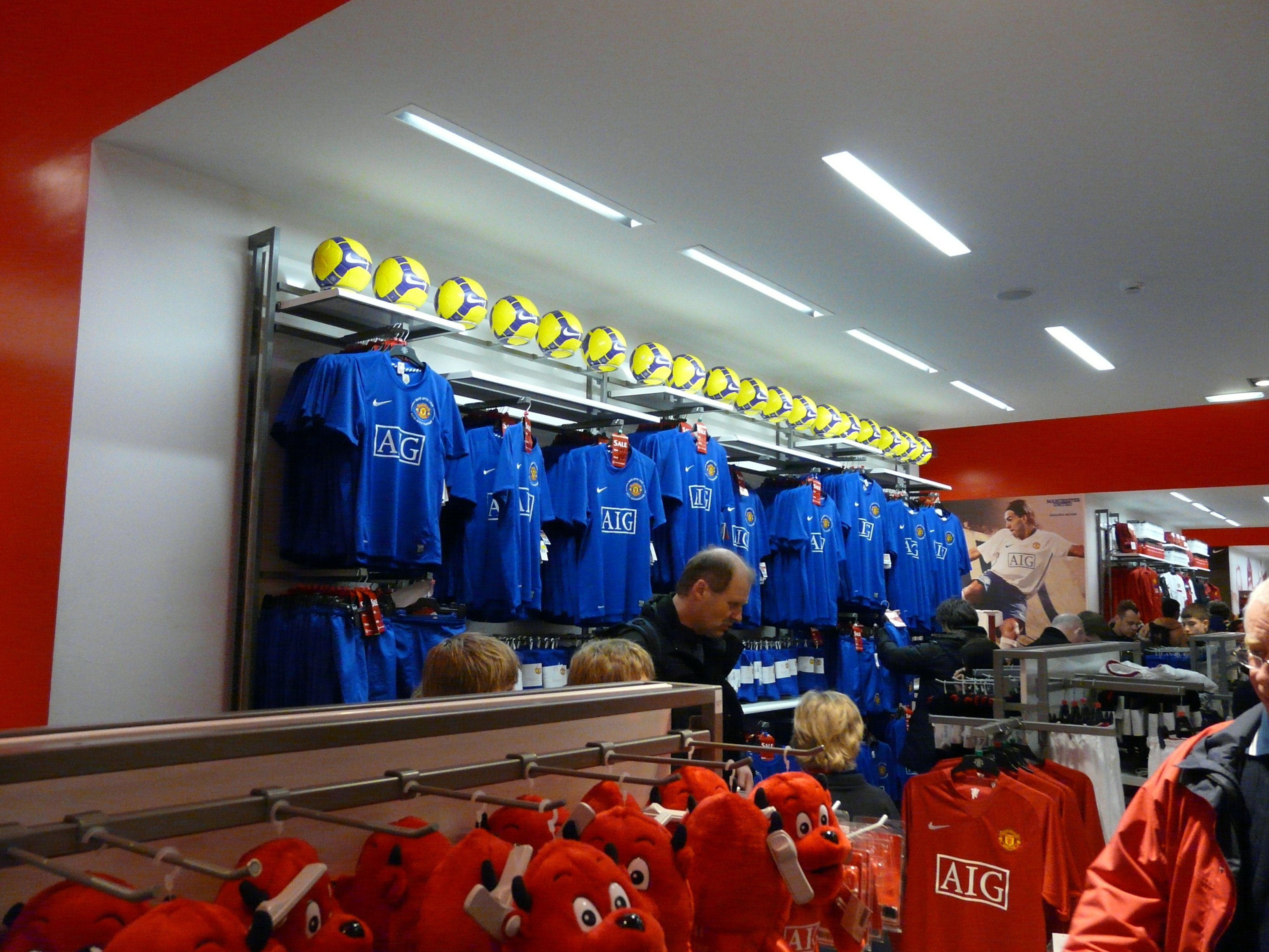 Manchester United Official Store in Manchester: 3 and 12