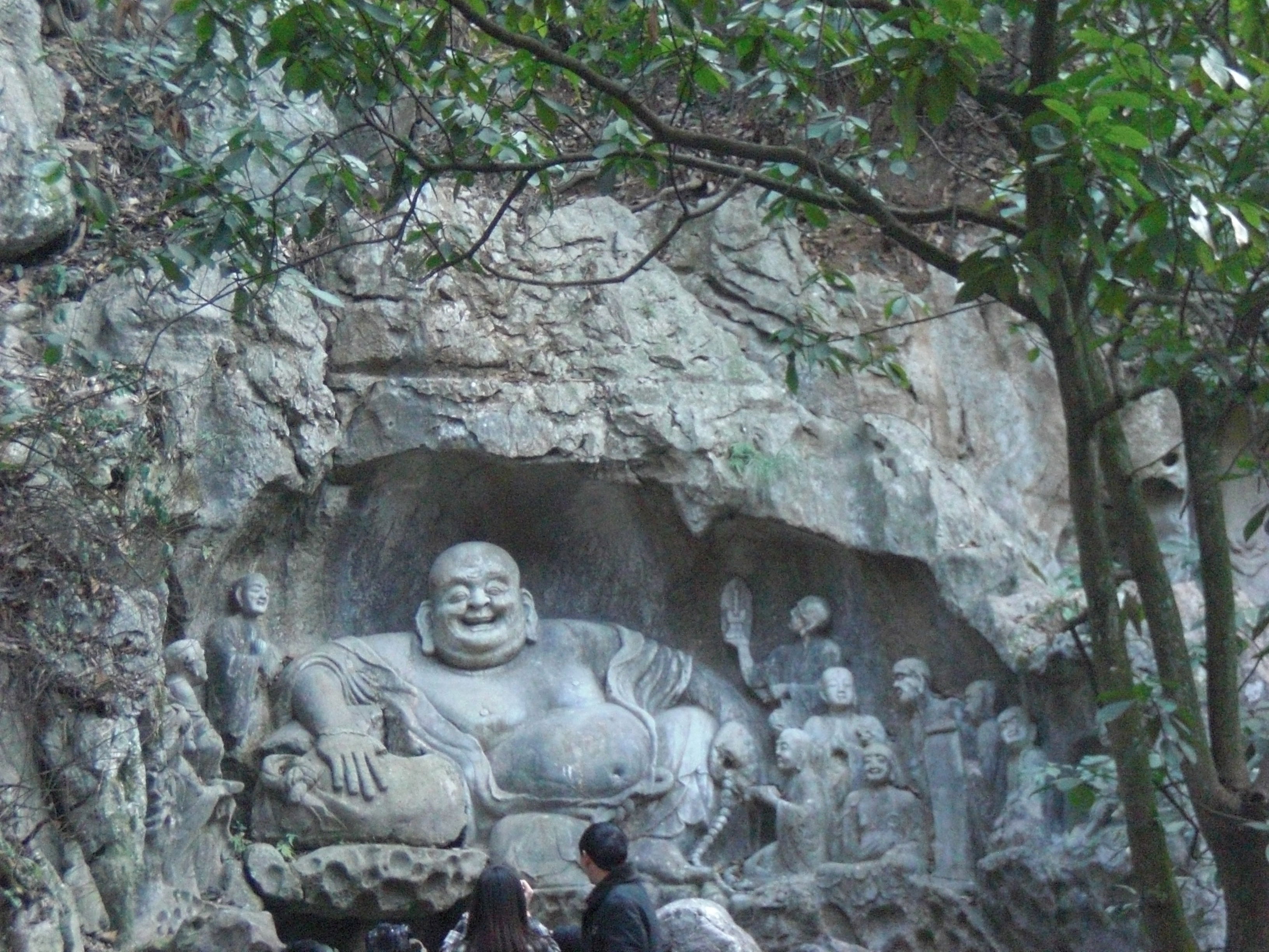 Cuevas en el templo de Lingyin, por Belén G. Bonorino