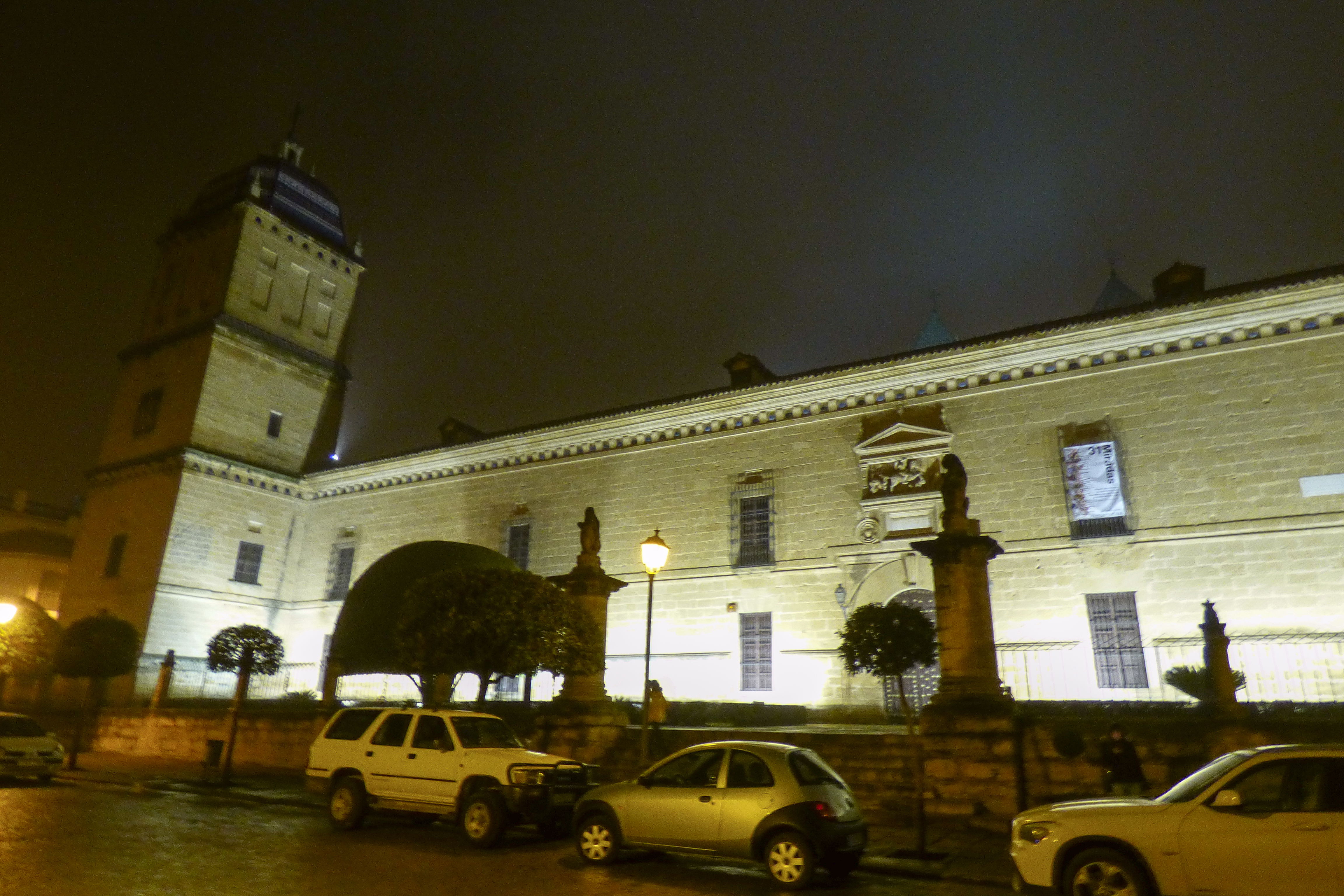 Calles de Jaén que cuentan historias y enamoran al paseante