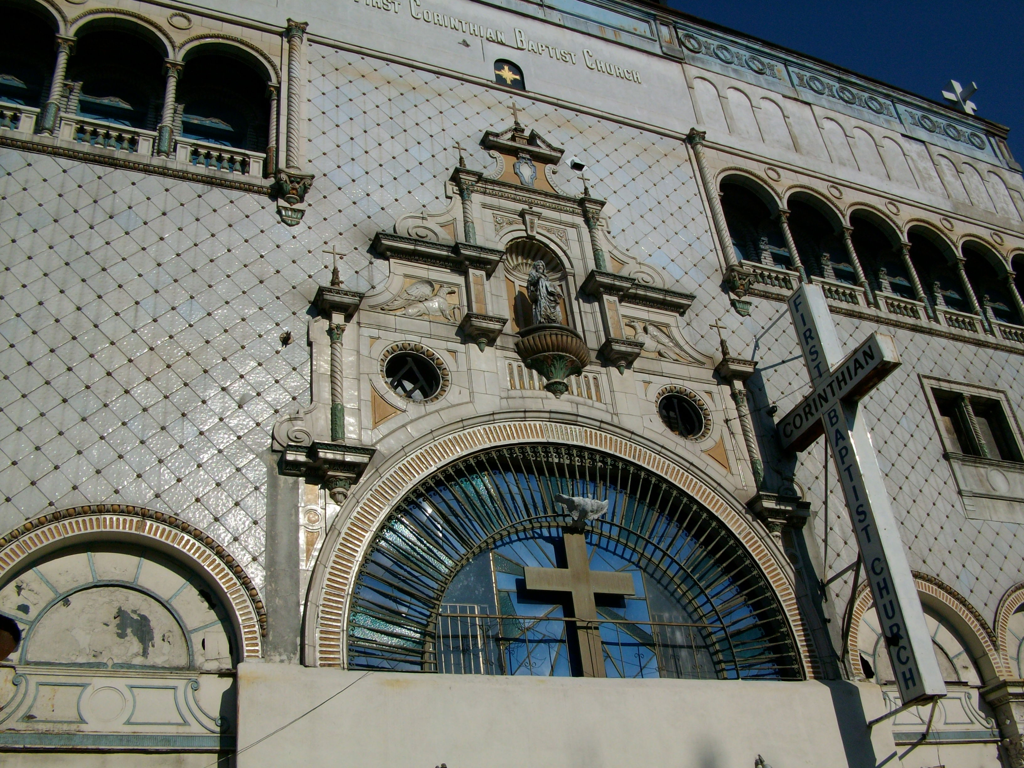 First Corinthian Baptist Church, por Coline